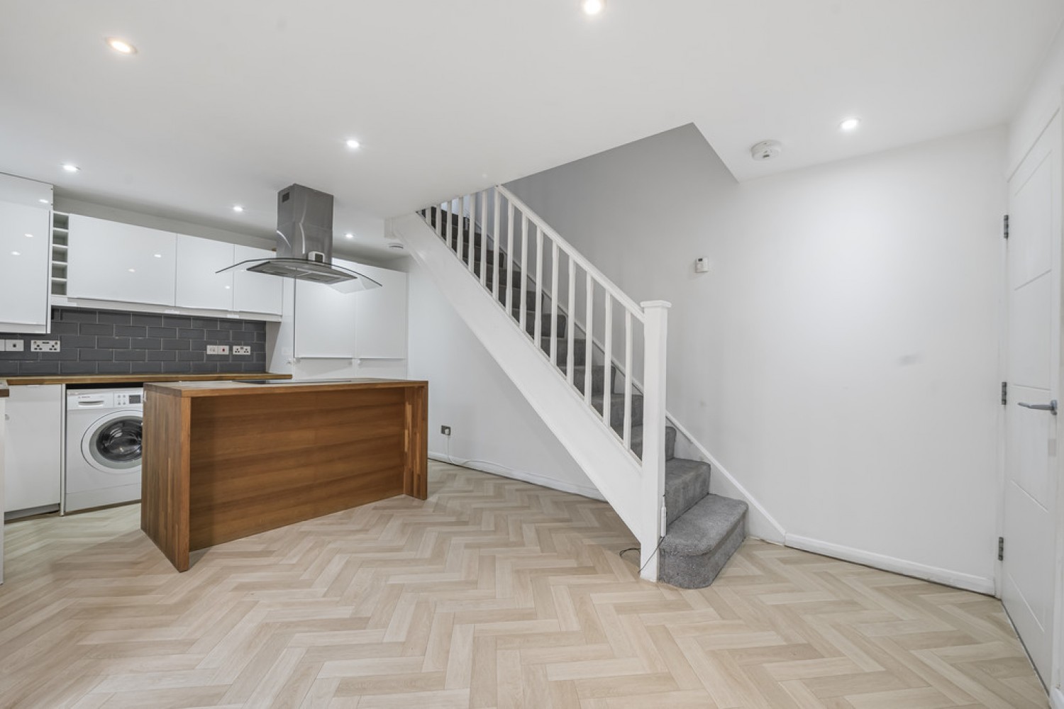 2 bedroom House in Franklin Way, Croydon, Surrey