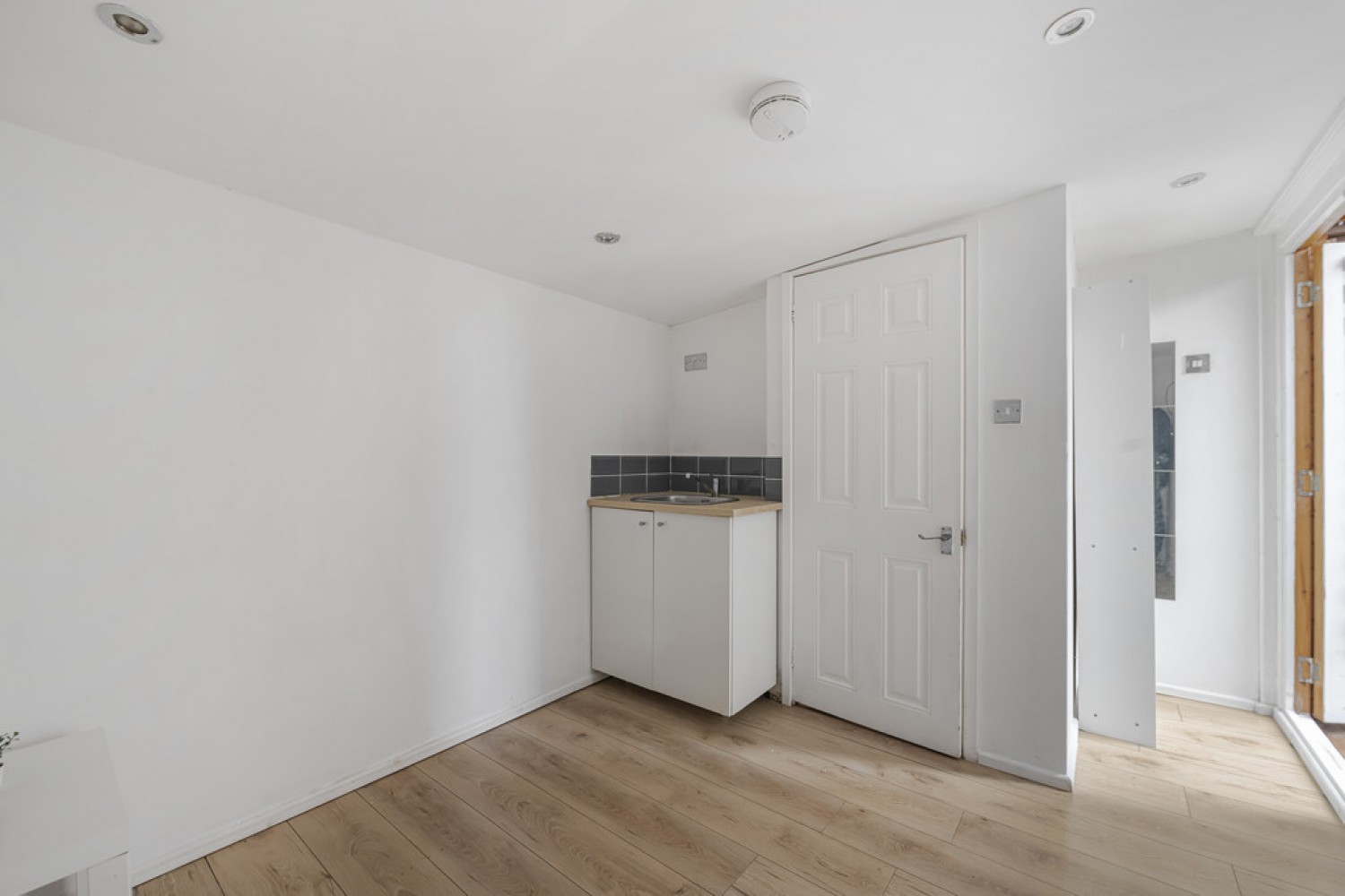 2 bedroom House in Franklin Way, Croydon, Surrey