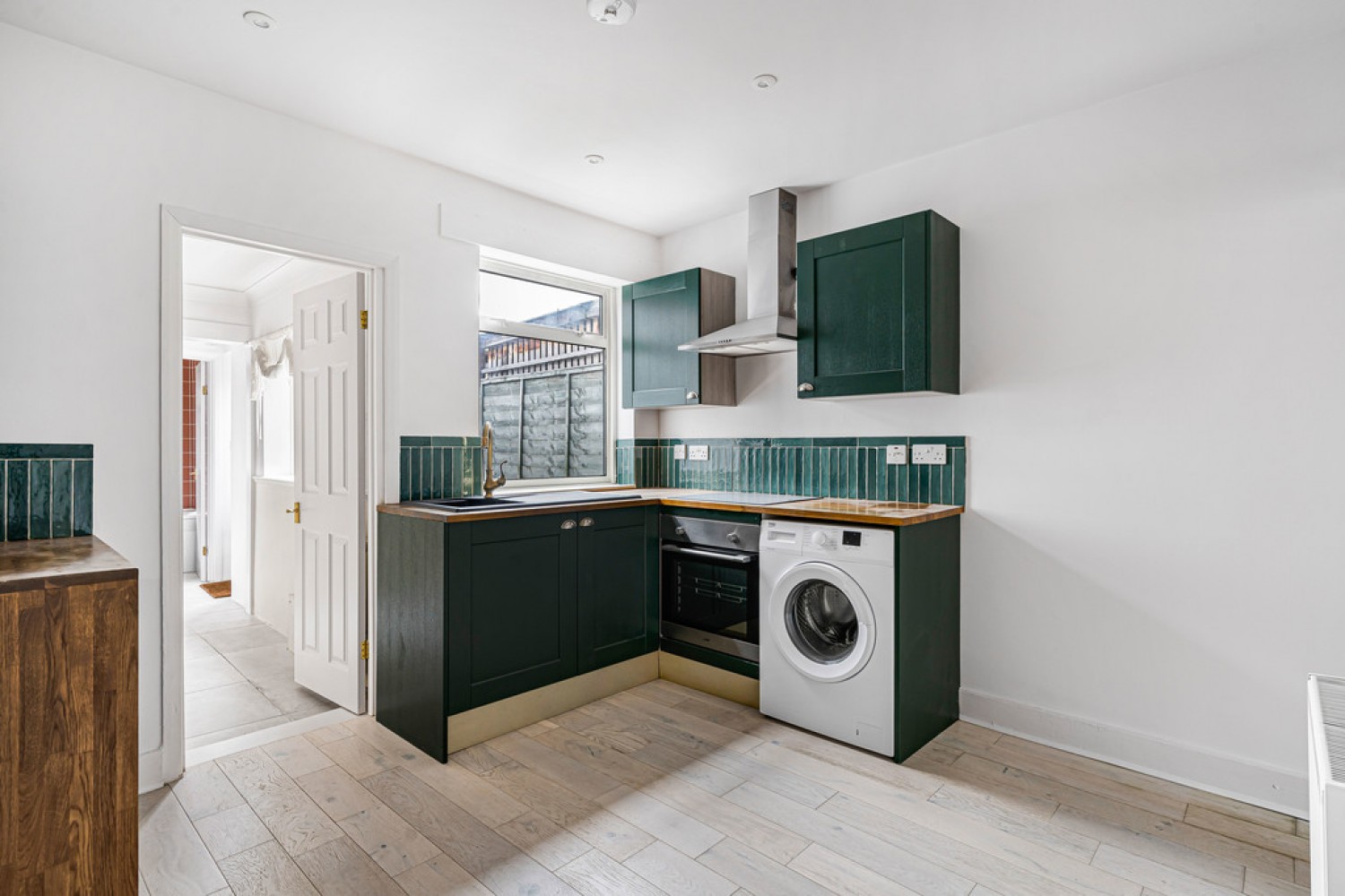 2 bedroom House in Warren Road, East Croydon, Surrey