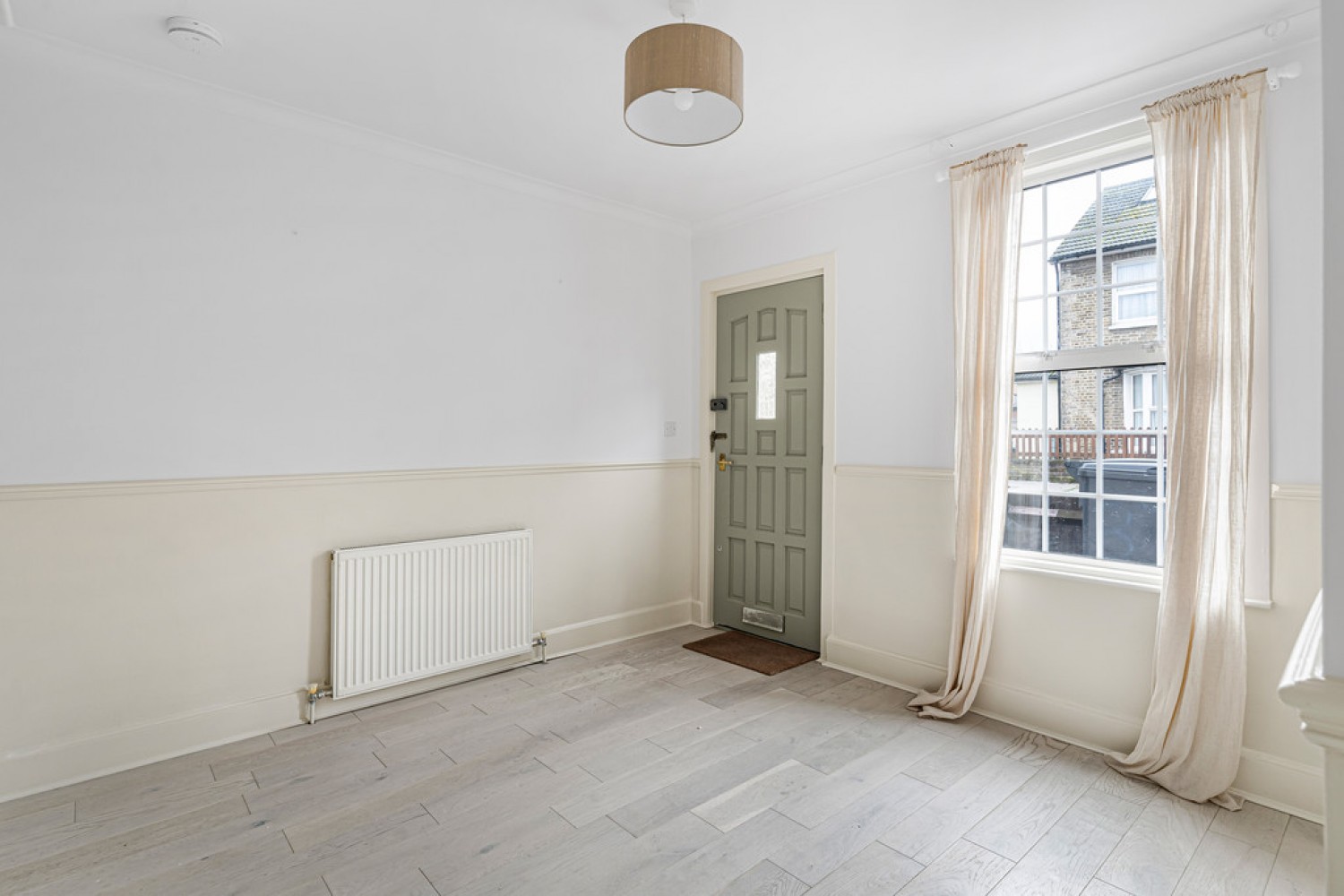 2 bedroom House in Warren Road, East Croydon, Surrey