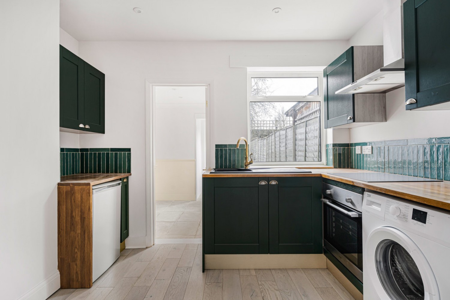 2 bedroom House in Warren Road, East Croydon, Surrey