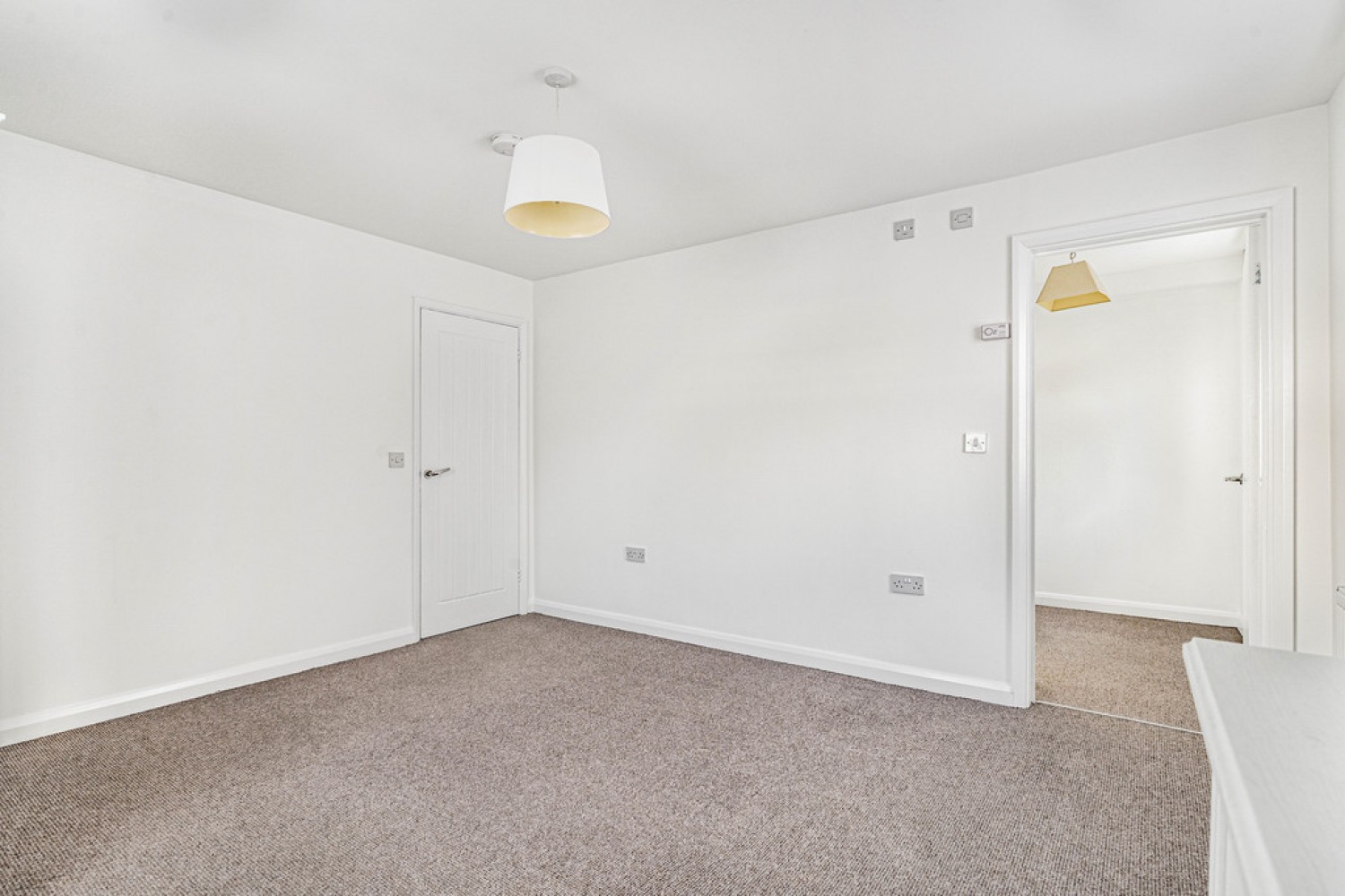 2 bedroom Flat in Sussex Road, South Croydon