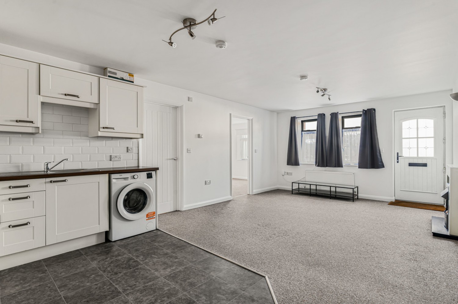 2 bedroom Flat in Sussex Road, South Croydon