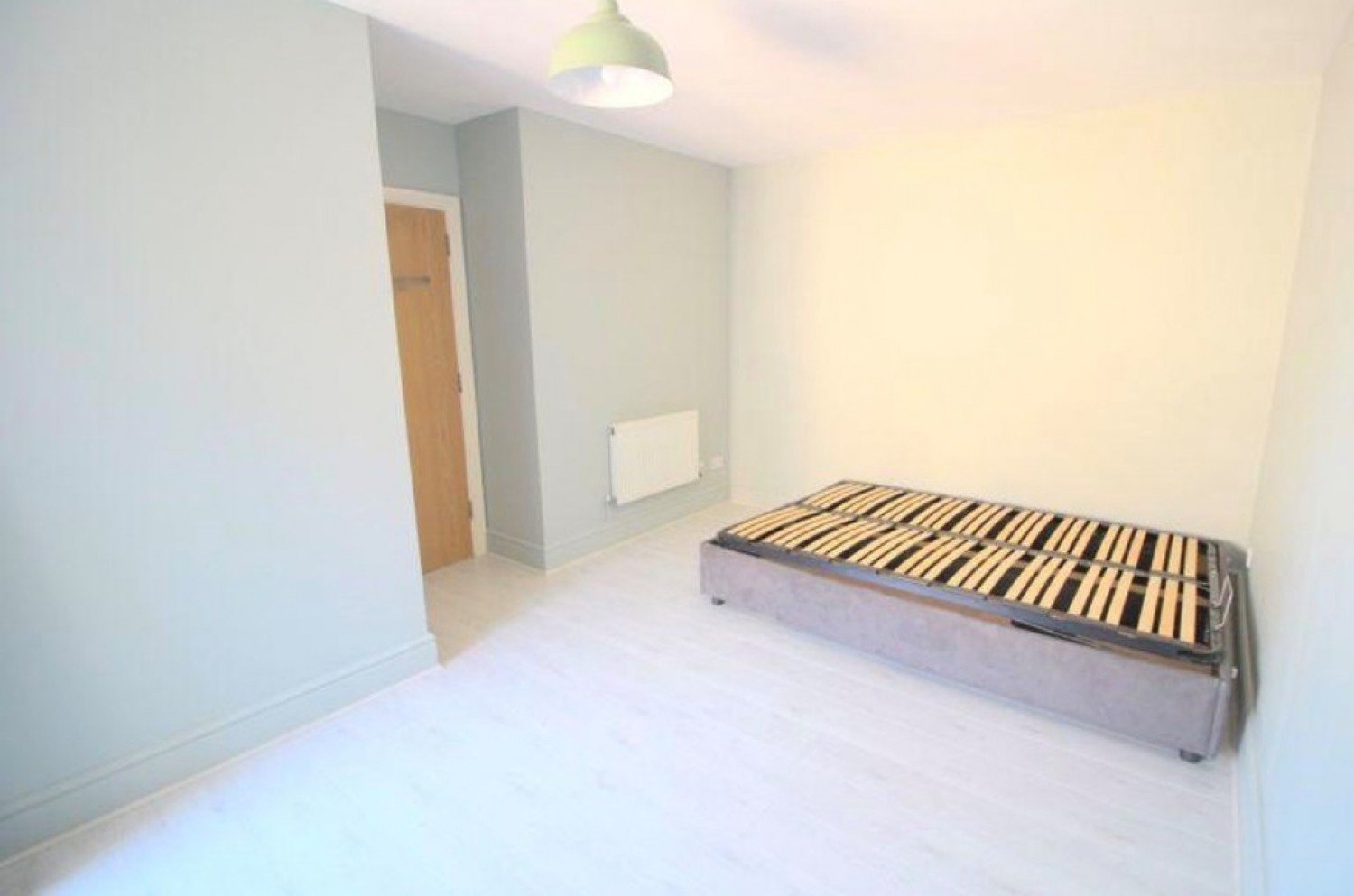 3 bedroom Flat for Letting Portland Road, South Norwood, London