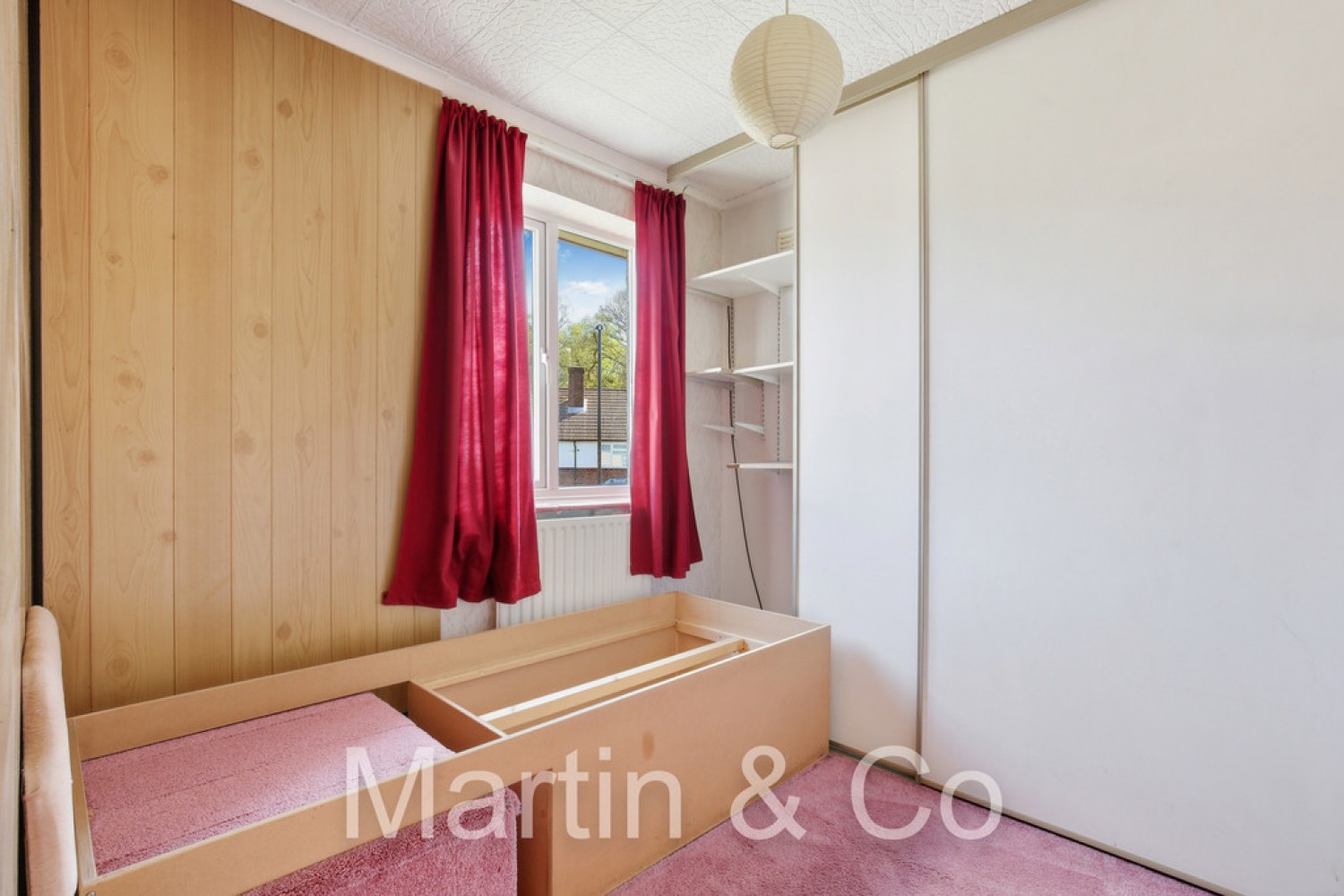 3 bedroom House for Sale Harewood Gardens, Sanderstead