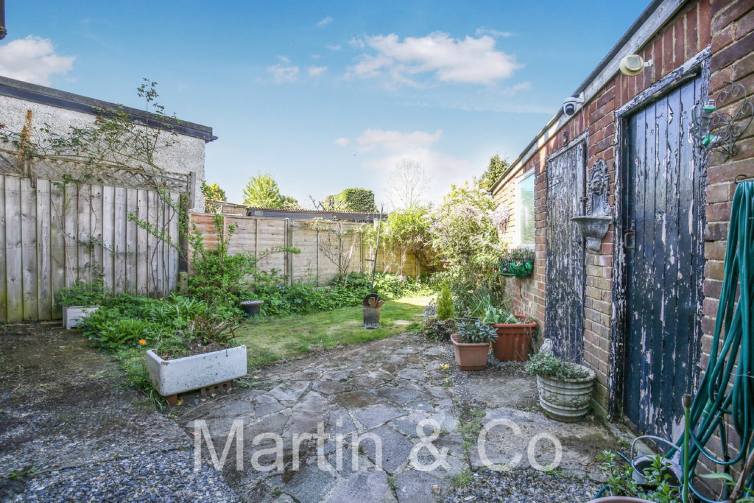 3 bedroom House for Sale Harewood Gardens, Sanderstead