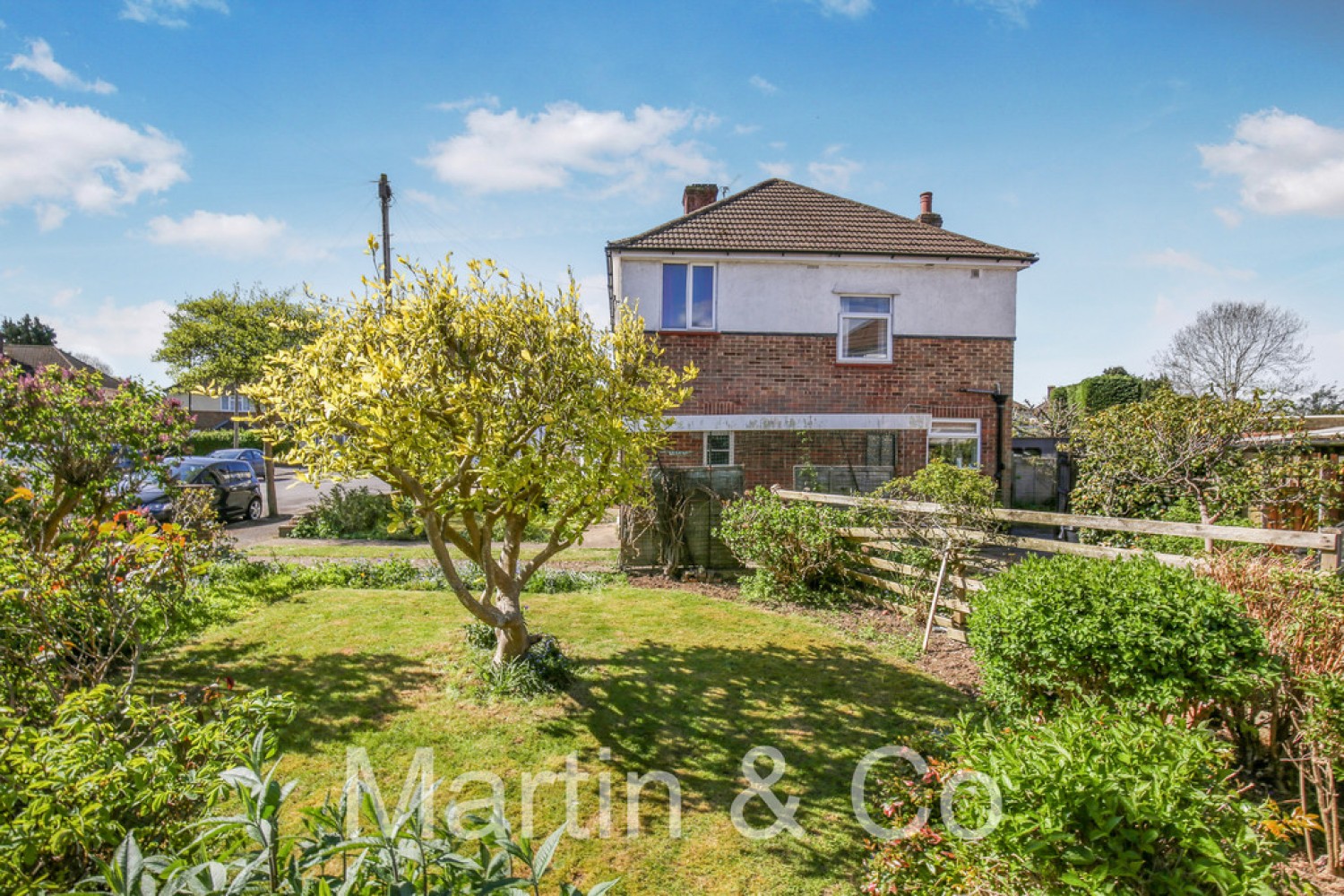 3 bedroom House for Sale Harewood Gardens, Sanderstead
