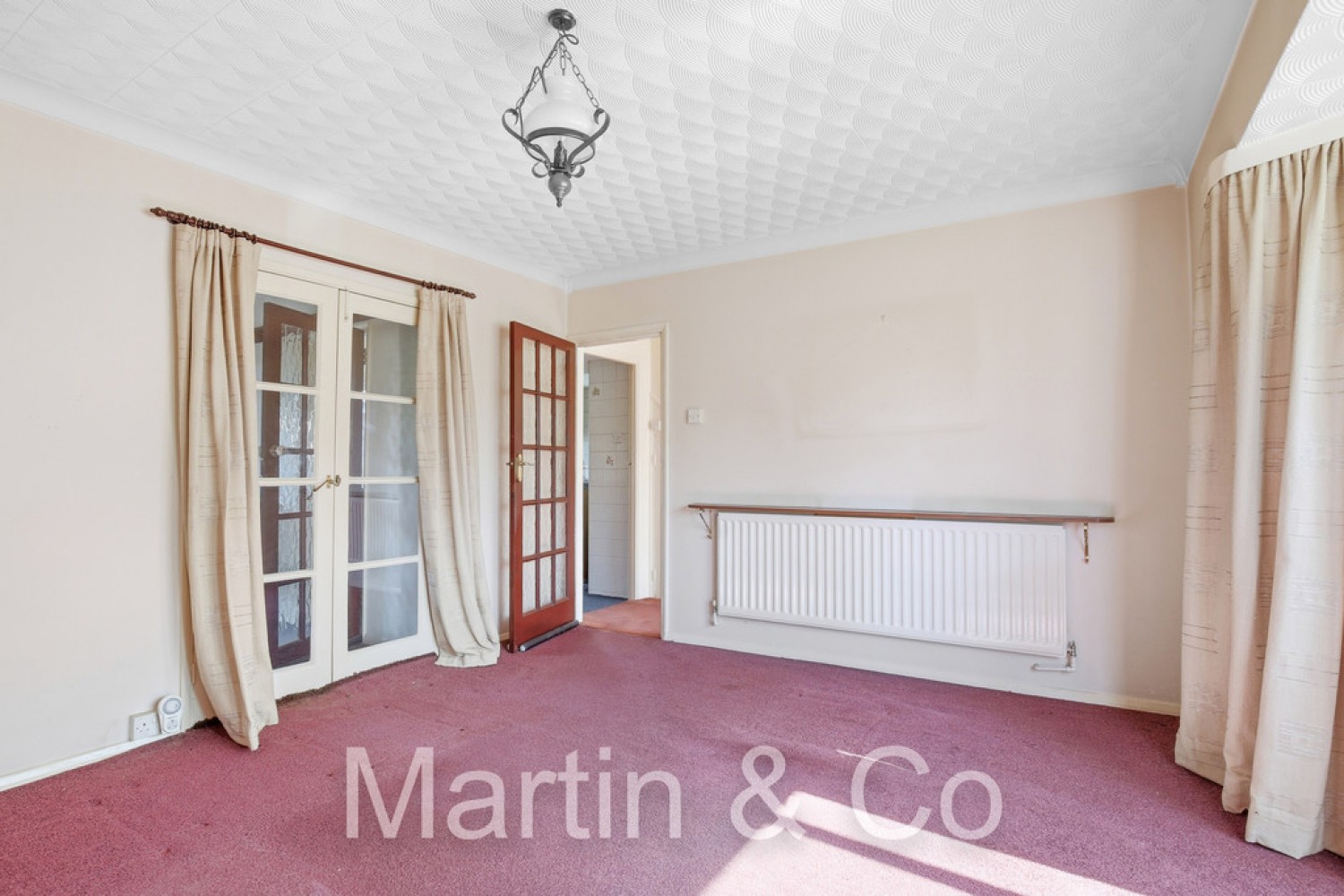 3 bedroom House for Sale Harewood Gardens, Sanderstead