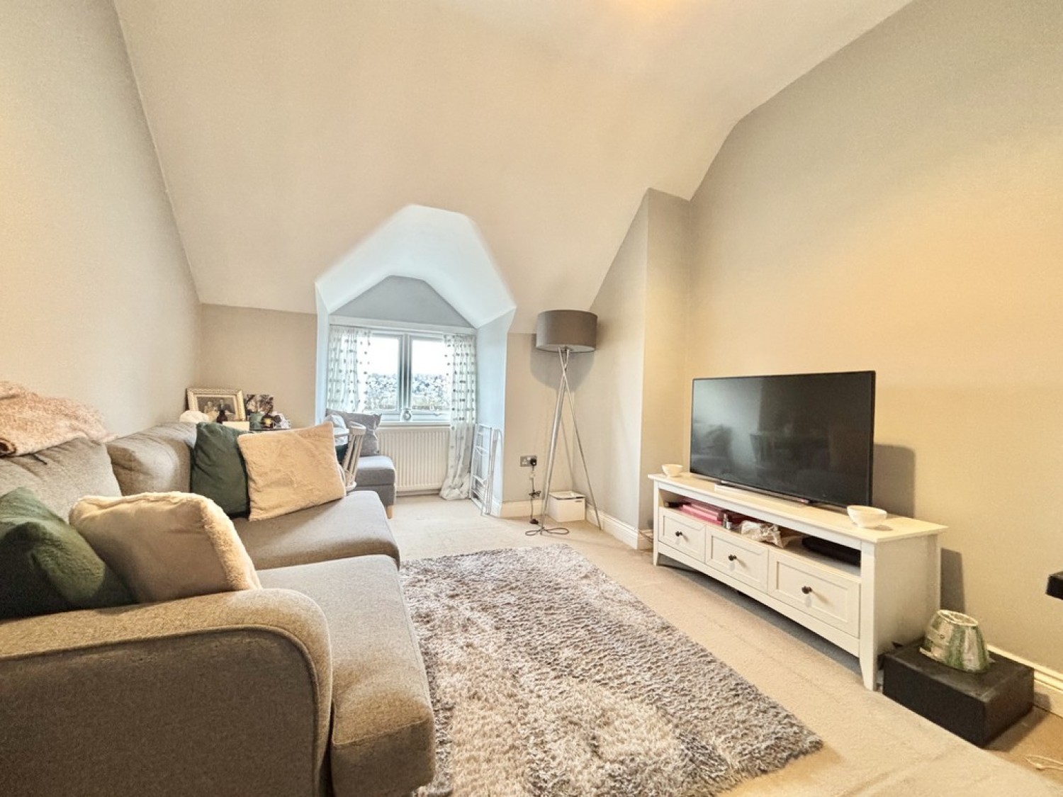 1 bedroom Flat for Letting Blenheim Crescent, South Croydon