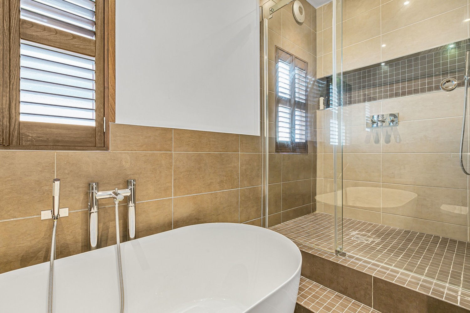 2 bedroom Flat for Sale Croham Park Avenue, South Croydon