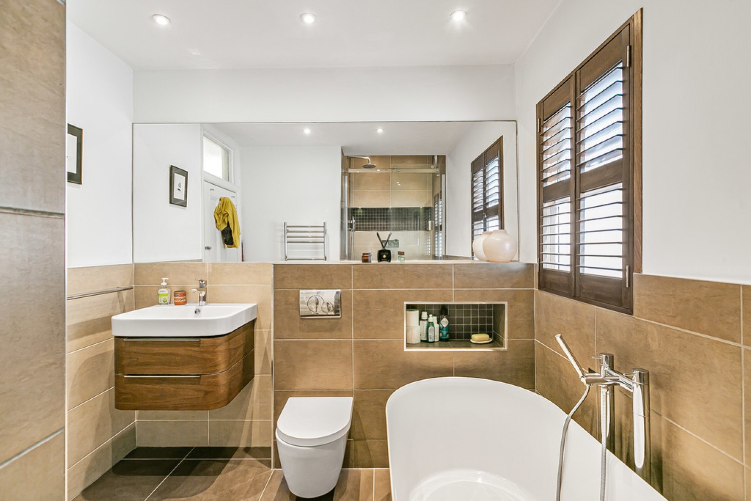 2 bedroom Flat for Sale Croham Park Avenue, South Croydon