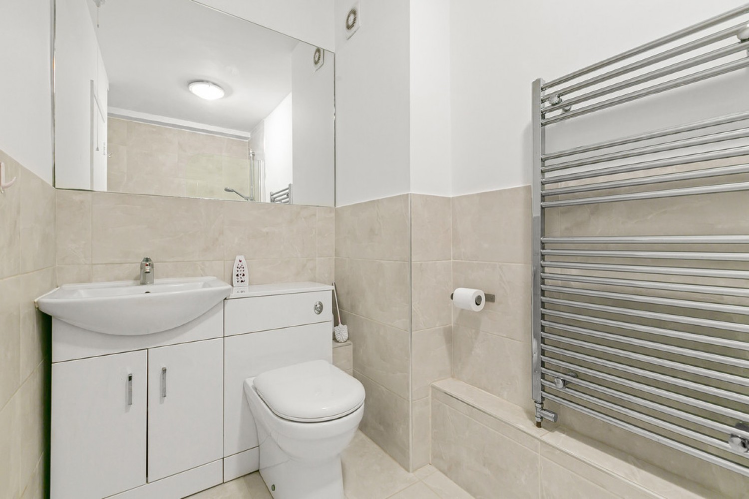 2 bedroom Flat for Sale Chatsworth Road, East Croydon