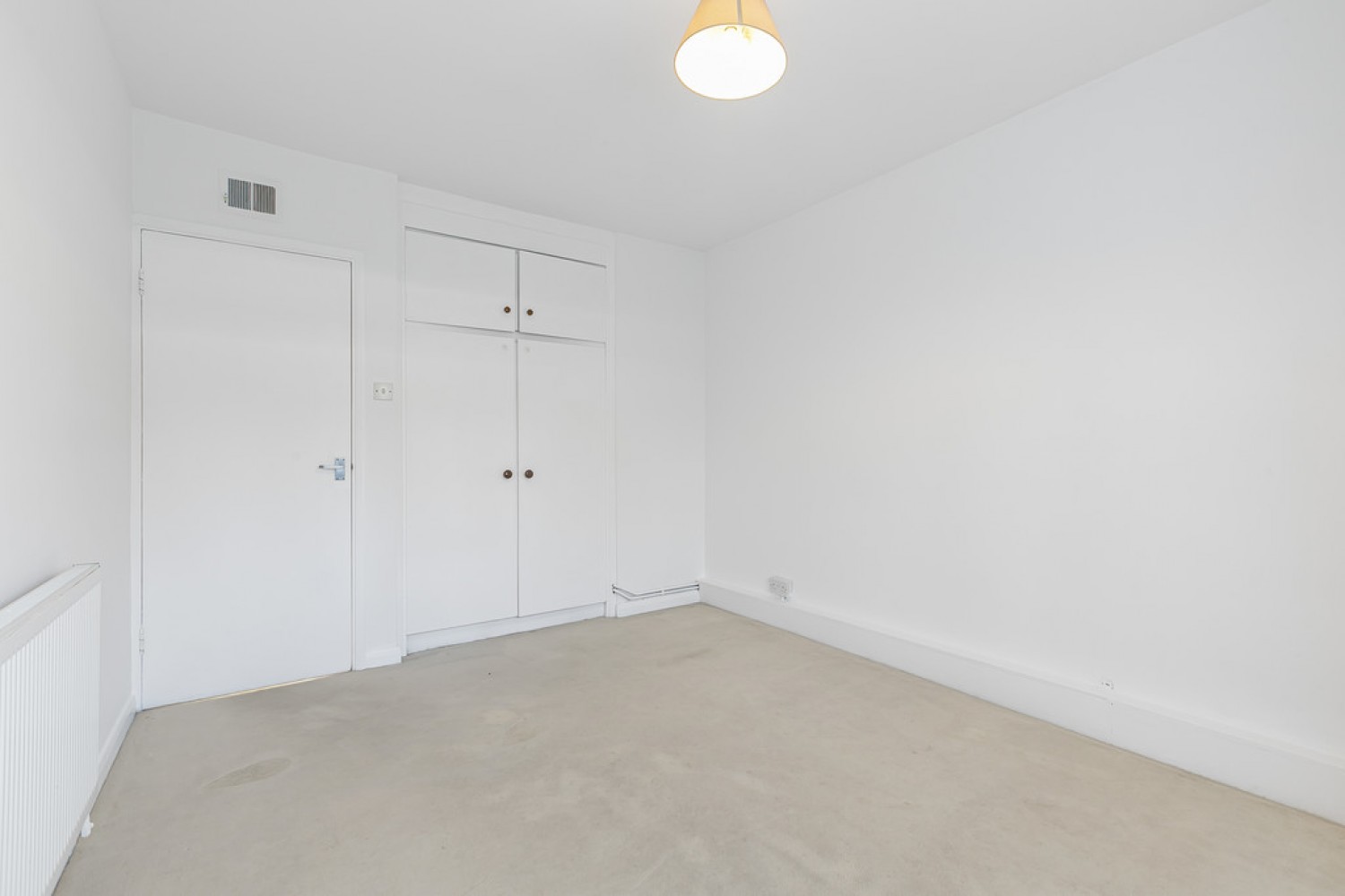 2 bedroom Flat for Sale Chatsworth Road, East Croydon