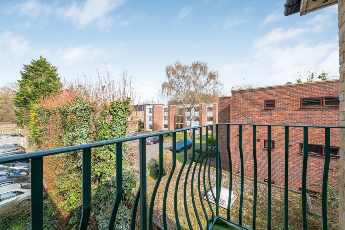 Birdhurst Rise, South Croydon