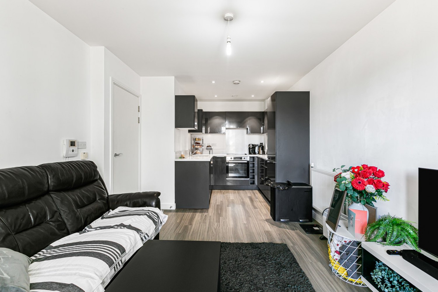 2 bedroom Flat for Sale New South Quarter, Croydon