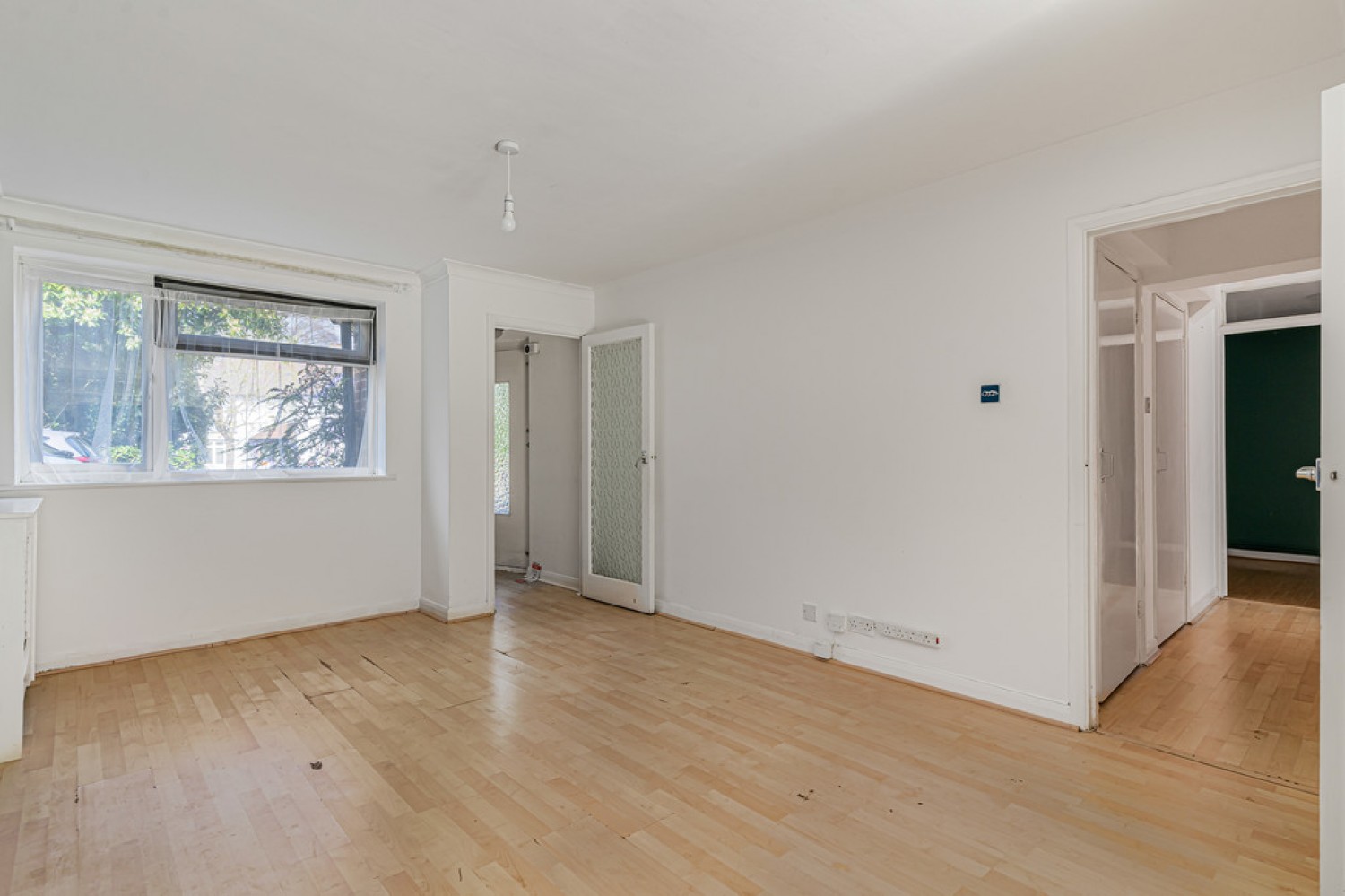 2 bedroom Flat for Sale Haling Park Road, South Croydon