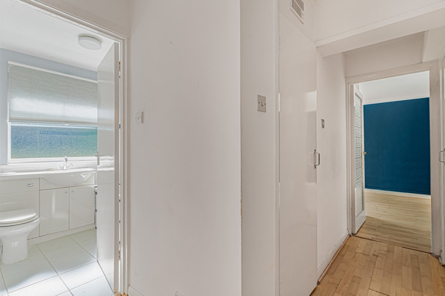 2 bedroom Flat for Sale Haling Park Road, South Croydon