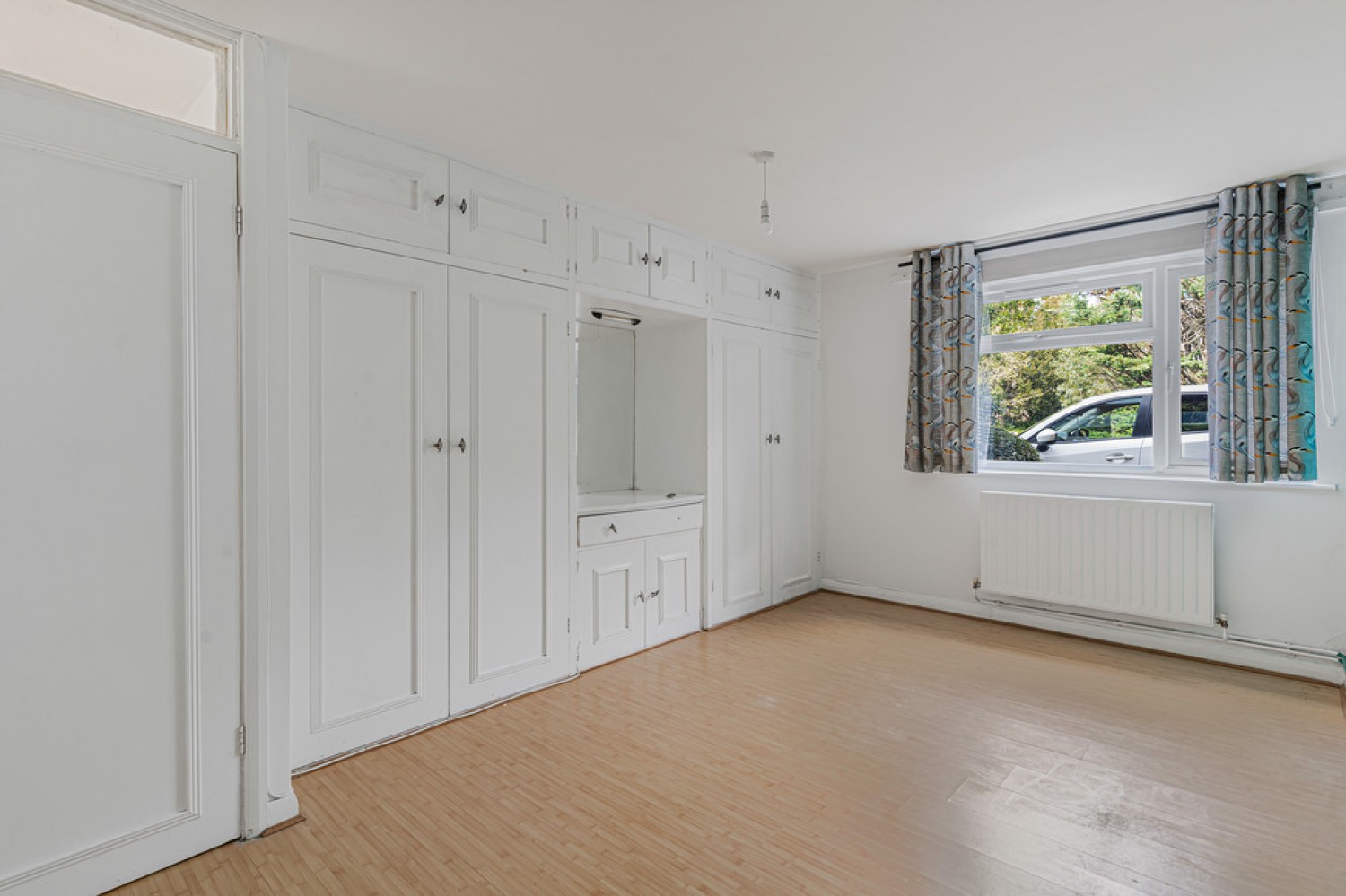 2 bedroom Flat for Sale Haling Park Road, South Croydon