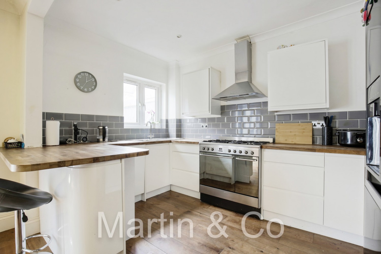 2 bedroom House for Sale St Peter's Street, South Croydon