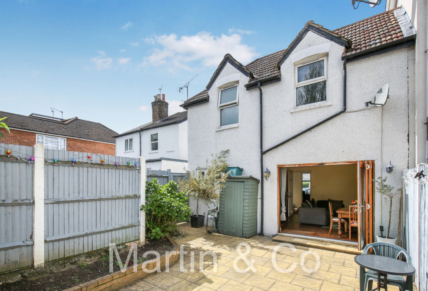 2 bedroom House for Sale St Peter's Street, South Croydon