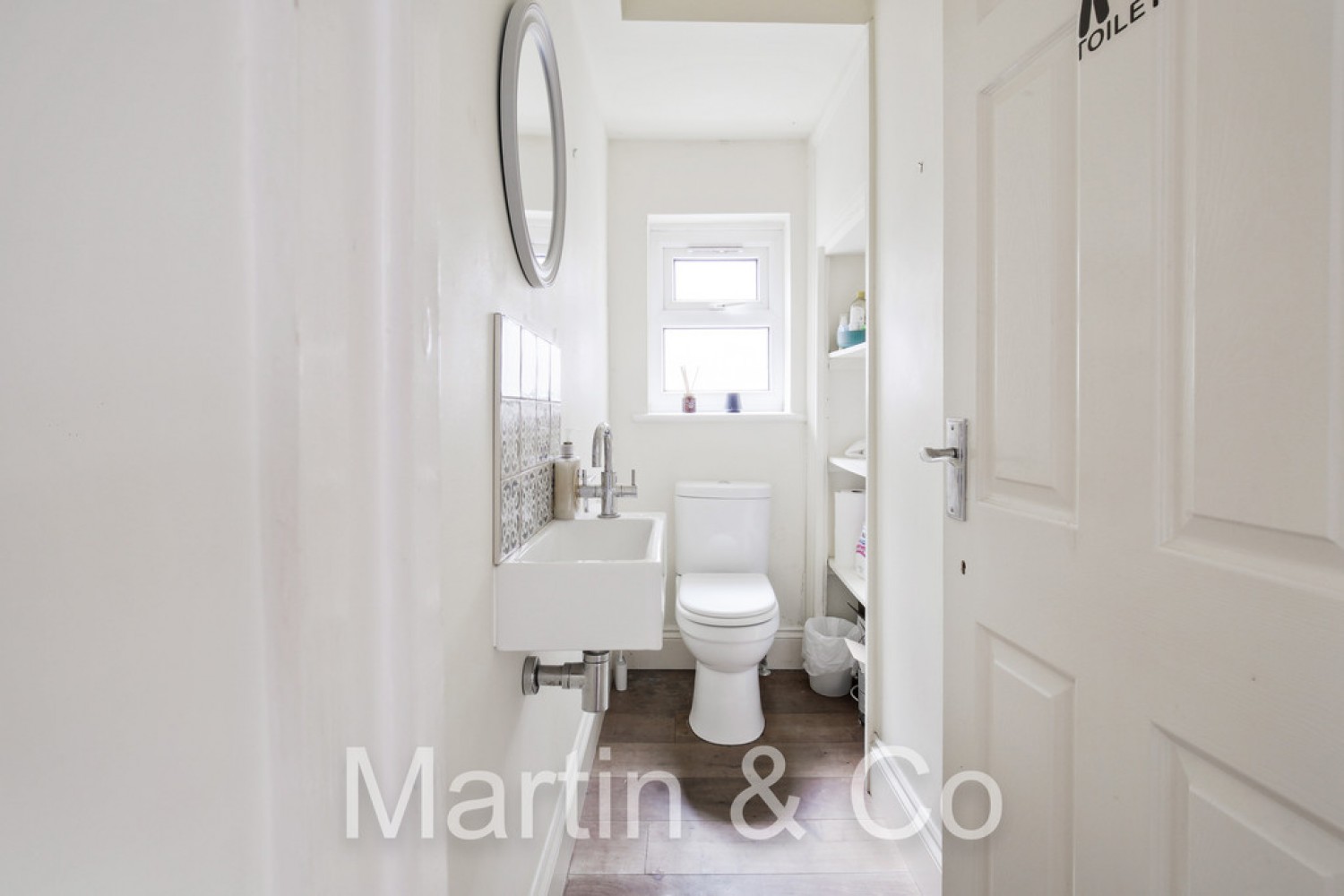 2 bedroom House for Sale St Peter's Street, South Croydon