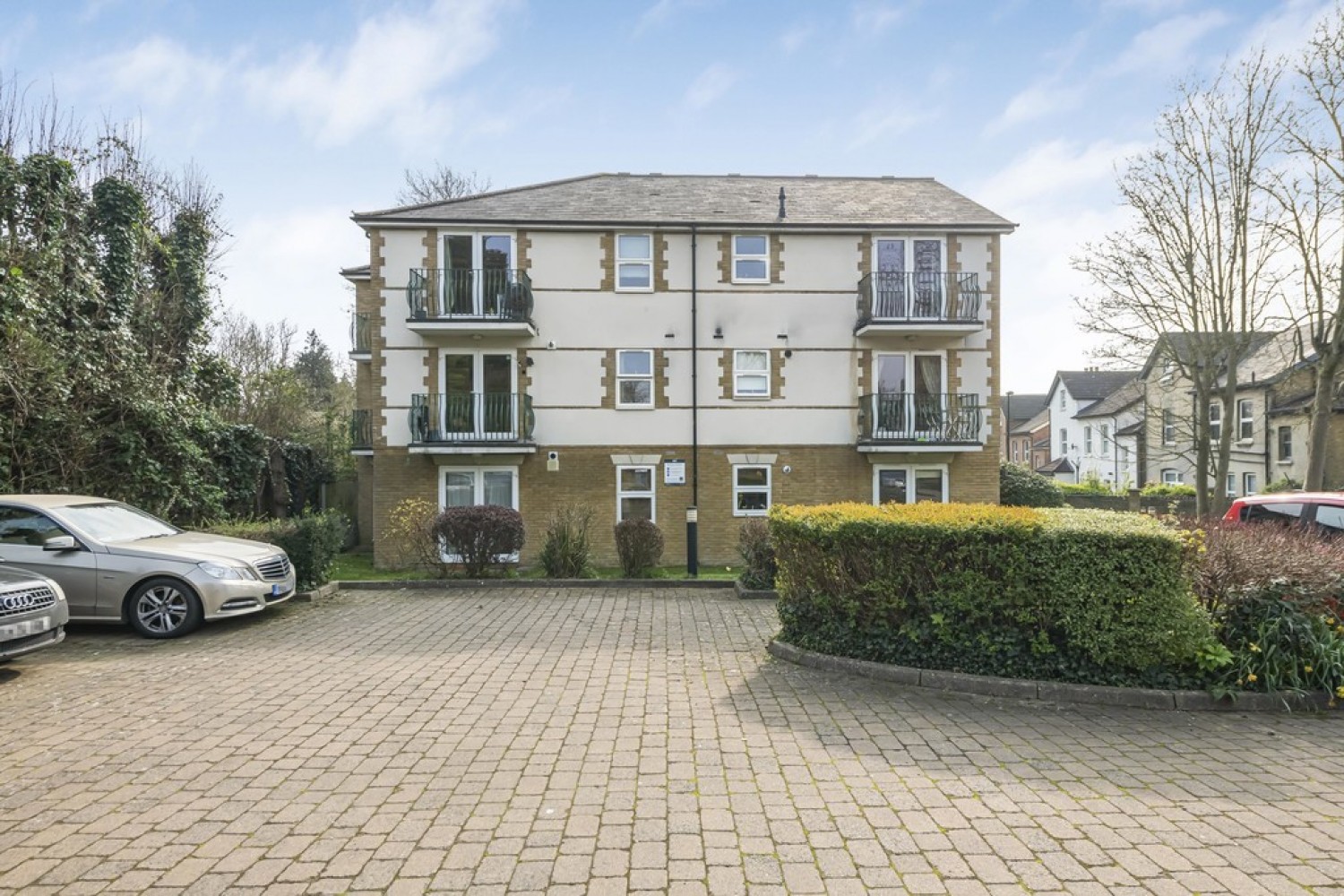 1 bedroom Flat for Sale Birdhurst Rise, South Croydon