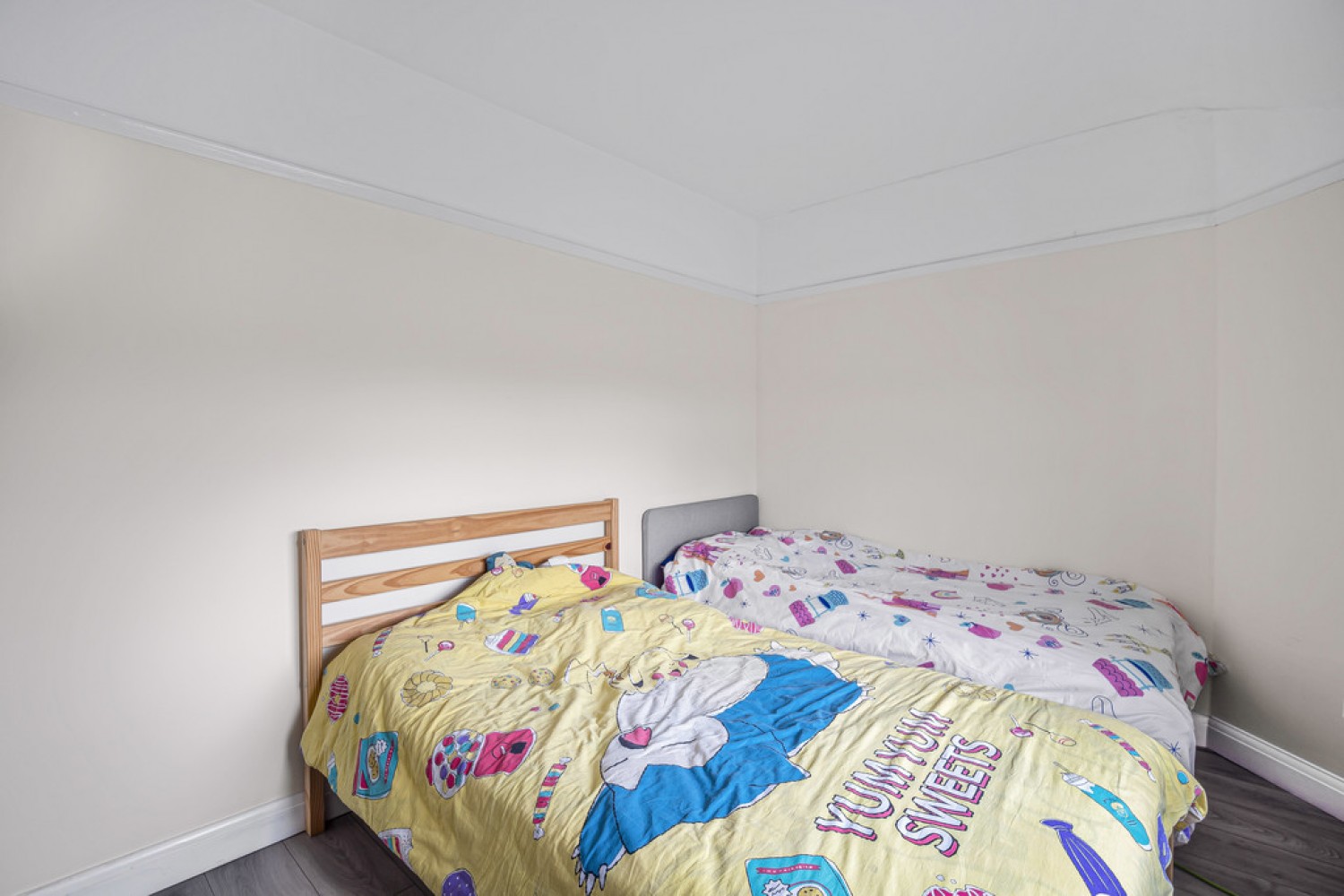 3 bedroom House for Letting Price Road, Croydon, Surrey