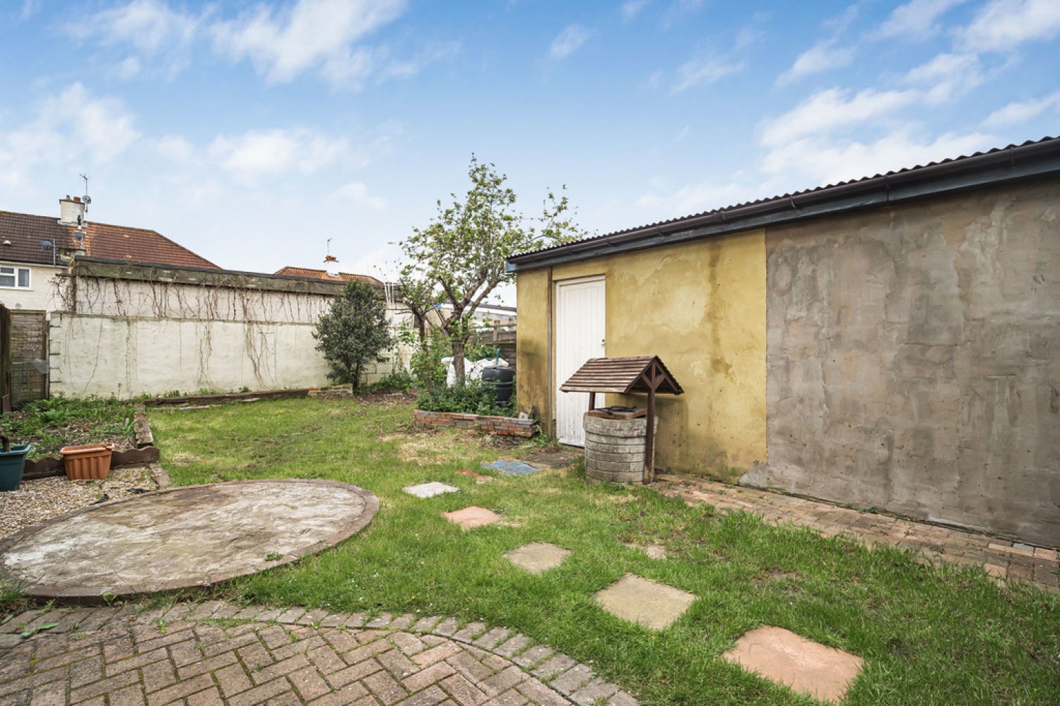 3 bedroom House for Letting Price Road, Croydon, Surrey