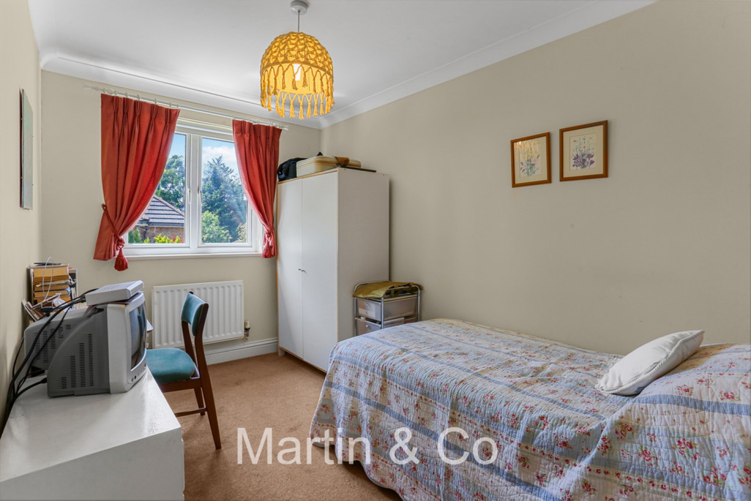 4 bedroom House for Sale Old School Place, Croydon, Surrey