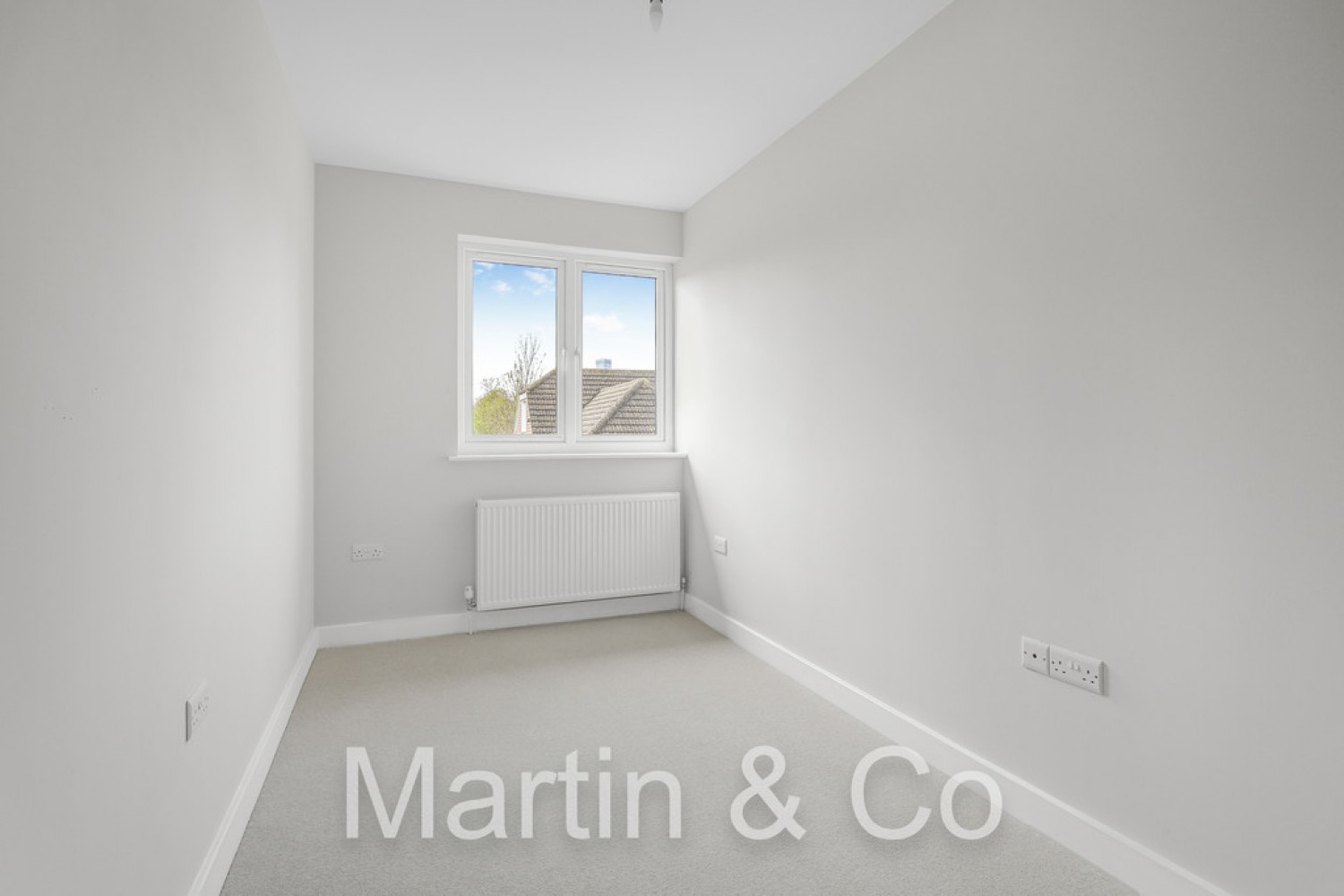 4 bedroom House for Sale Owen Close, Croydon