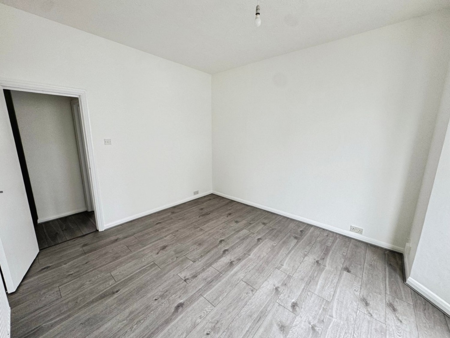 2 bedroom Flat for Letting St James's Road, Croydon