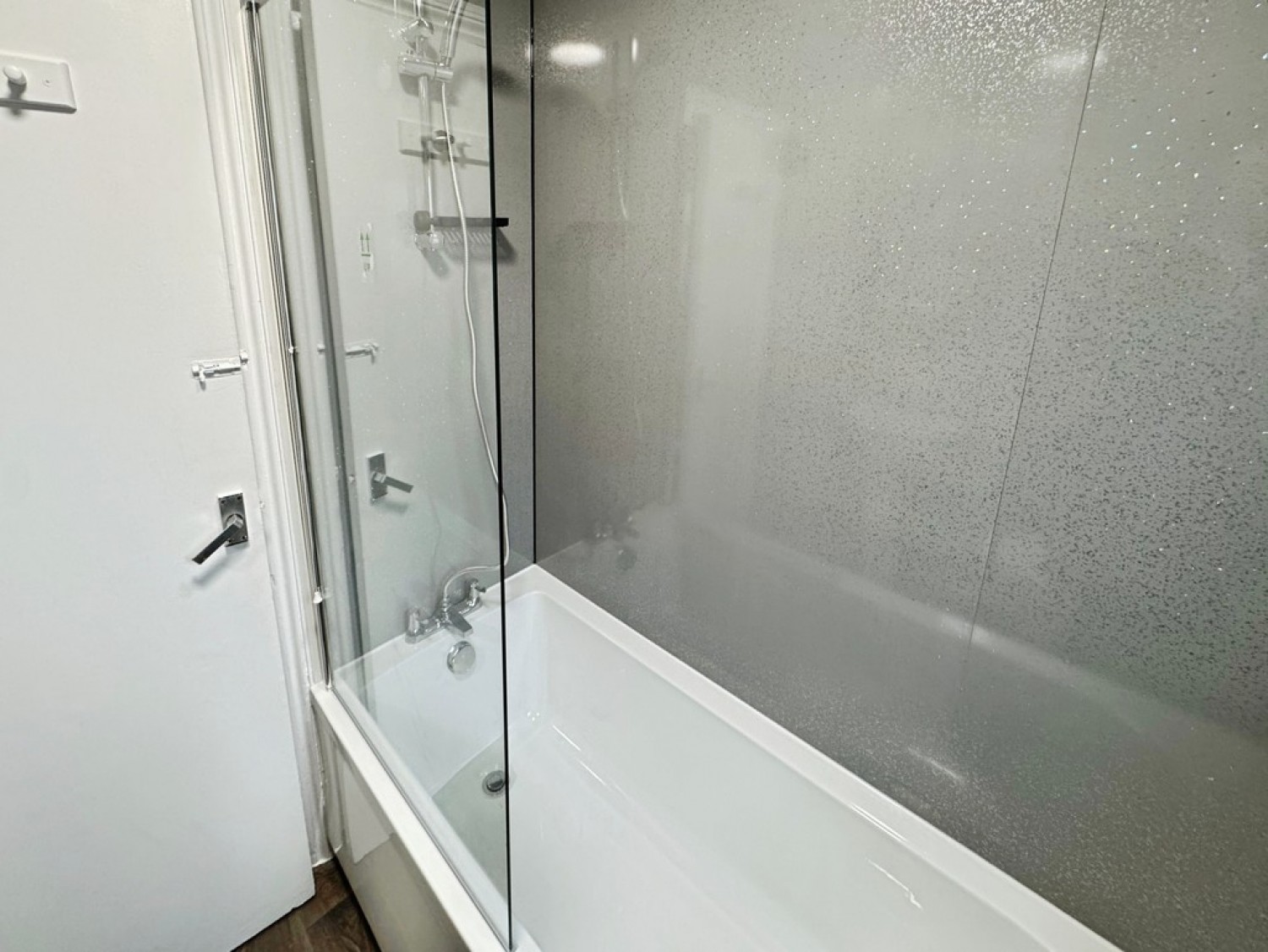 2 bedroom Flat for Letting St James's Road, Croydon