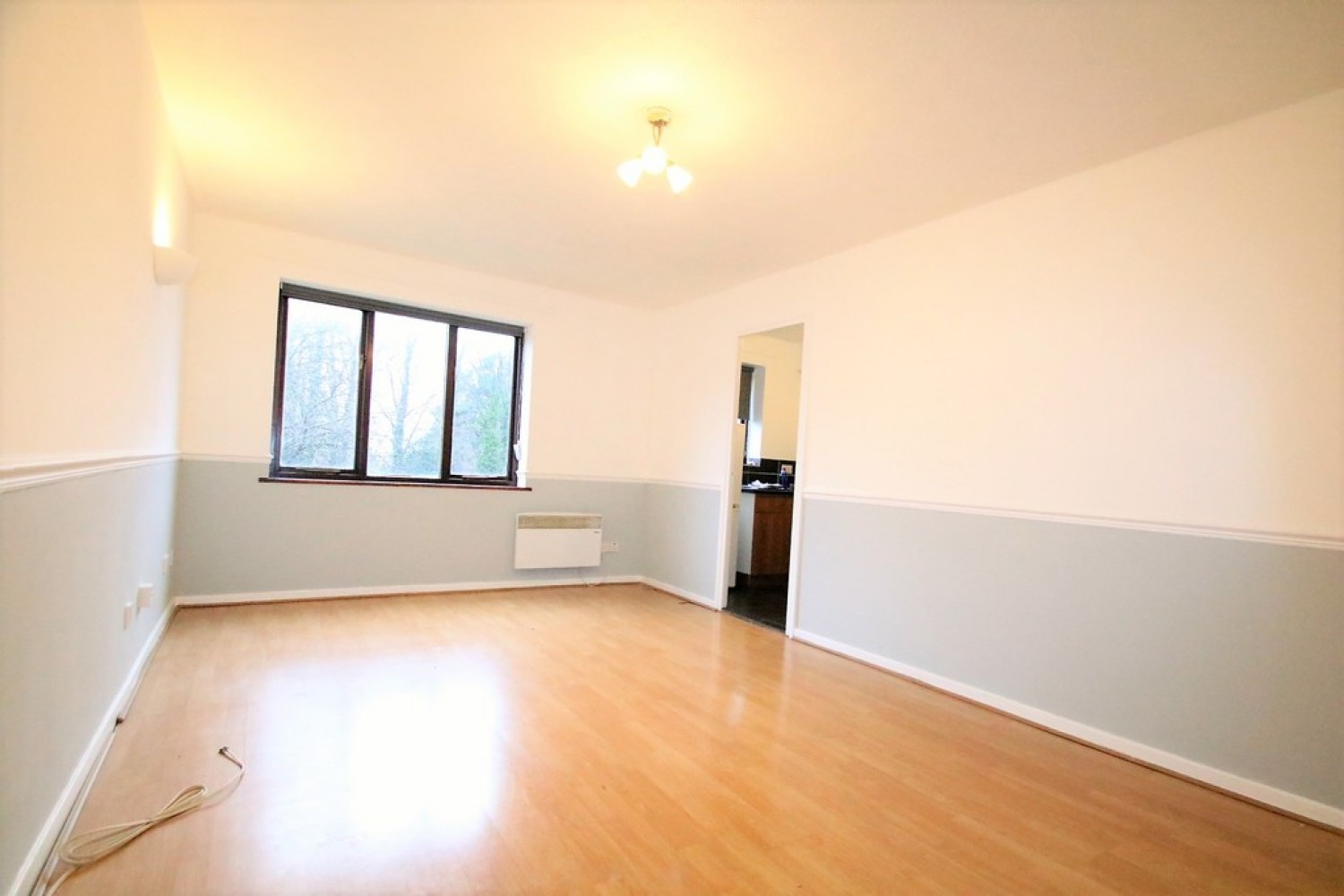 2 bedroom Flat for Sale Denning Avenue, Waddon, Croydon