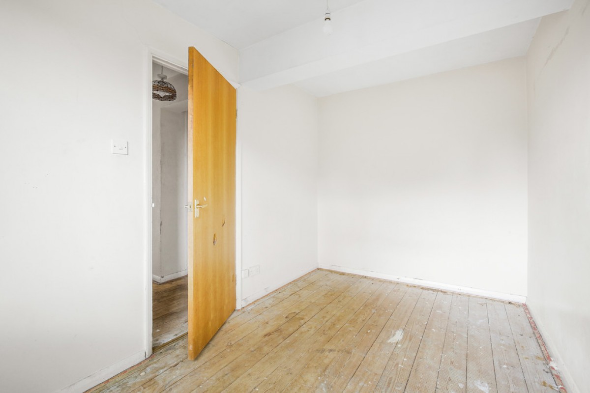 Fairhaven Court, Warham Road, Surrey