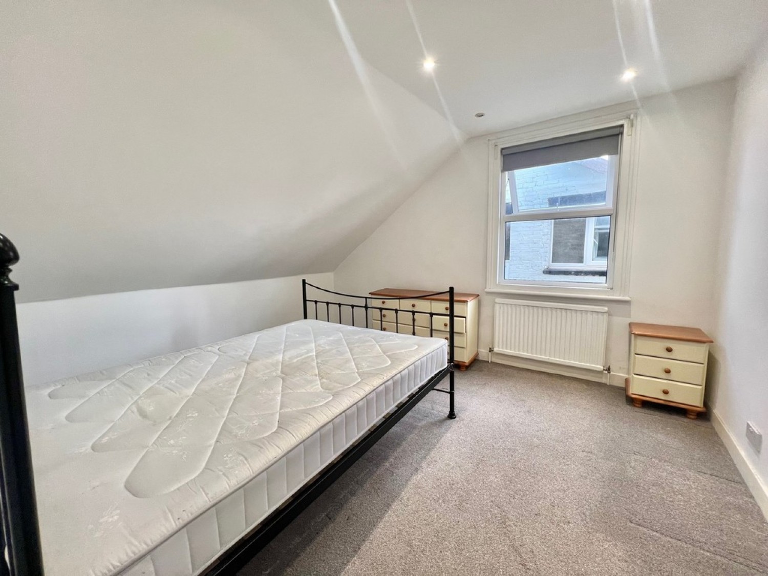 2 bedroom Flat for Letting Morland Avenue, Croydon, Surrey
