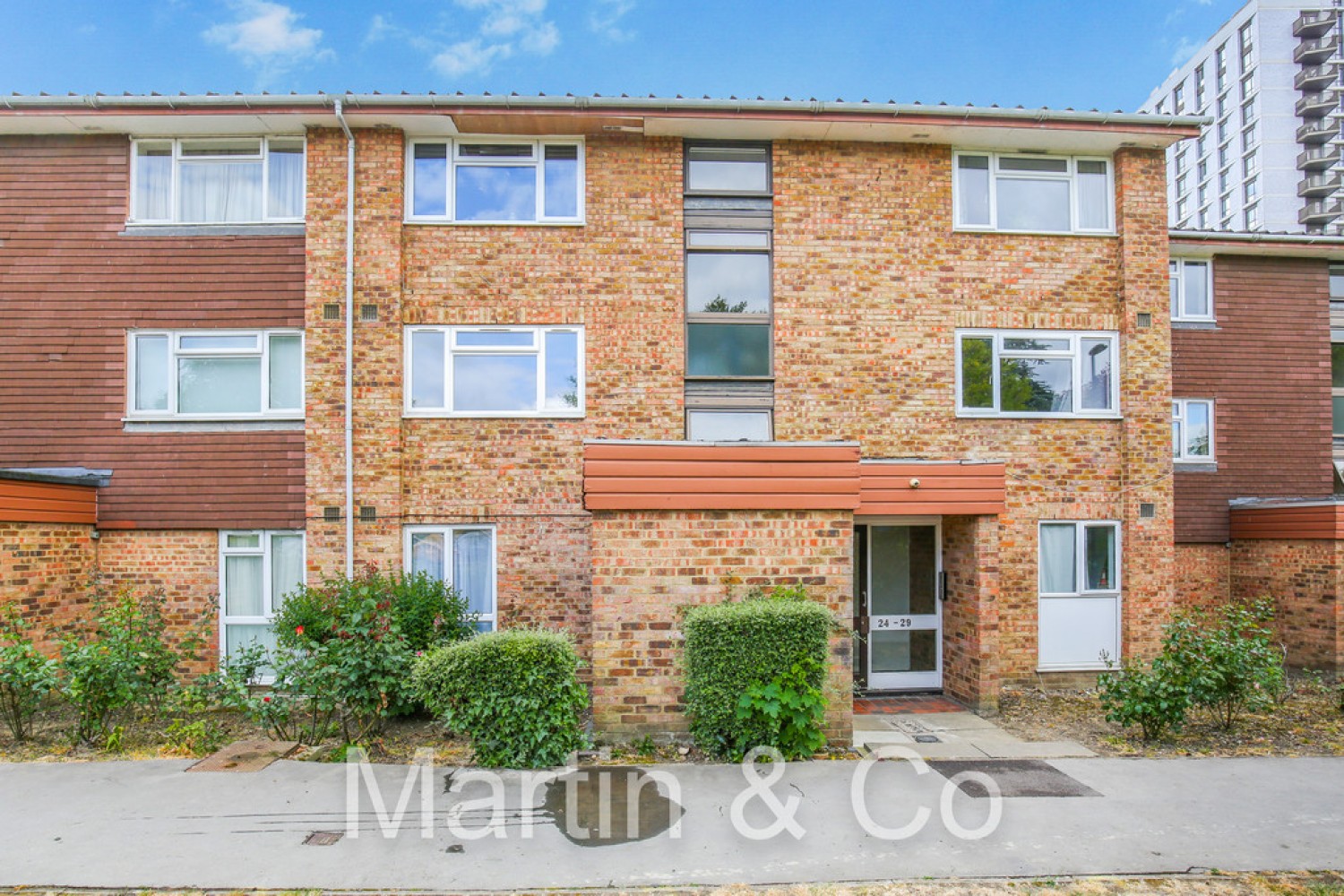 1 bedroom Flat for Sale Garrick Crescent, Park Hill, East Croydon