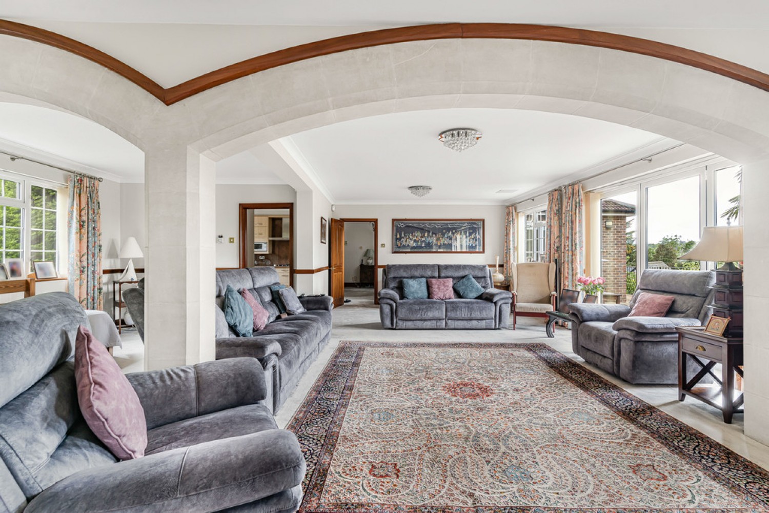 4 bedroom House for Sale Hartley Down, Purley