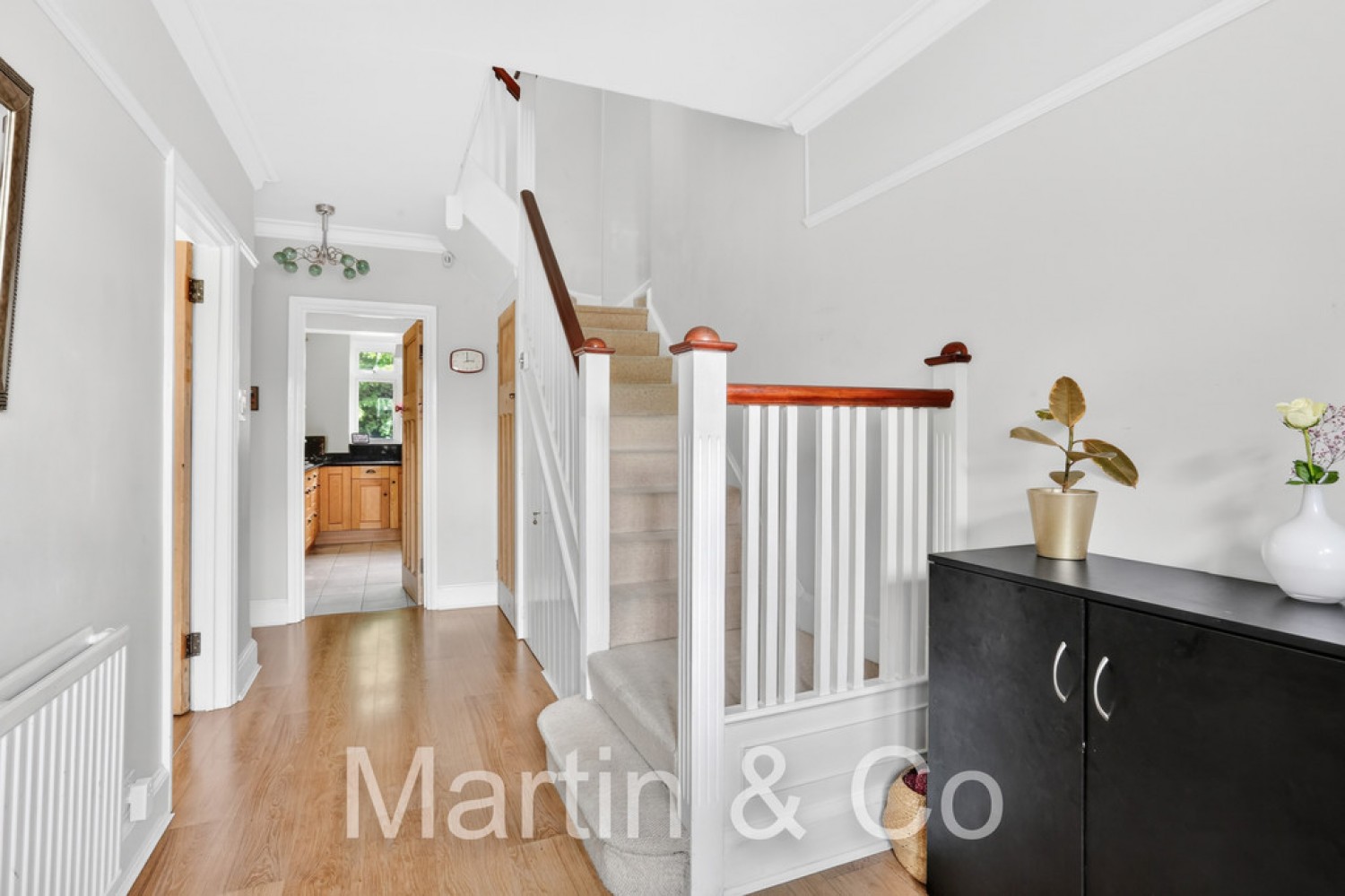 5 bedroom House for Sale Culmington Road, South Croydon