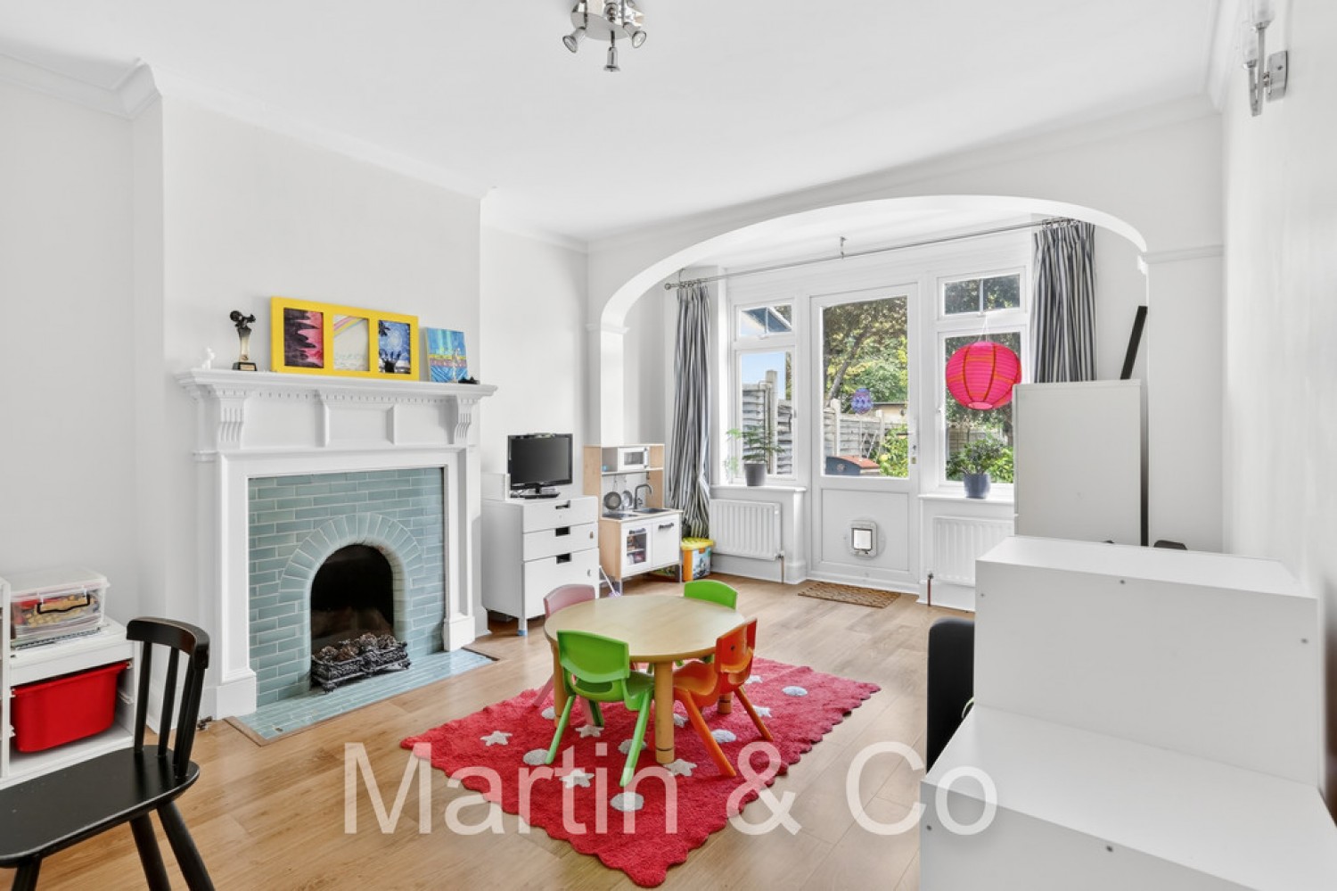 5 bedroom House for Sale Culmington Road, South Croydon