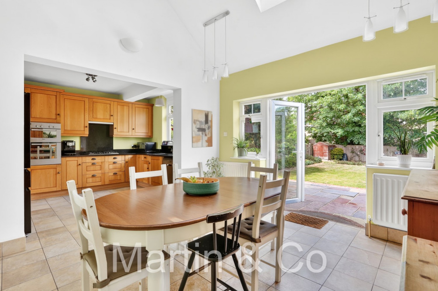 5 bedroom House for Sale Culmington Road, South Croydon