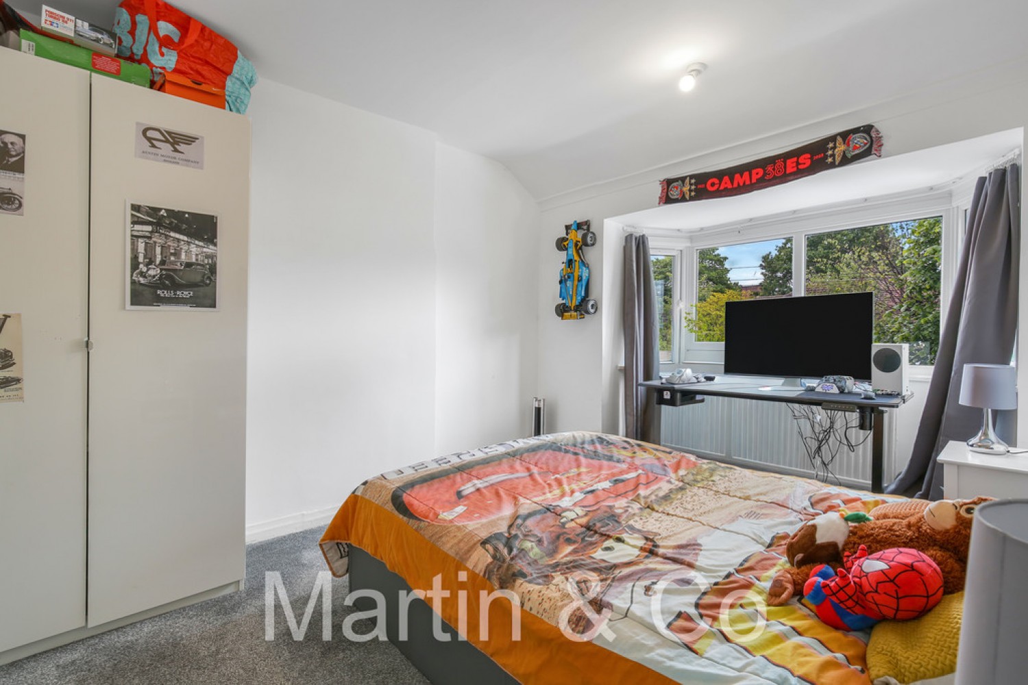 4 bedroom House for Sale Byron Road, Selsdon, Surrey