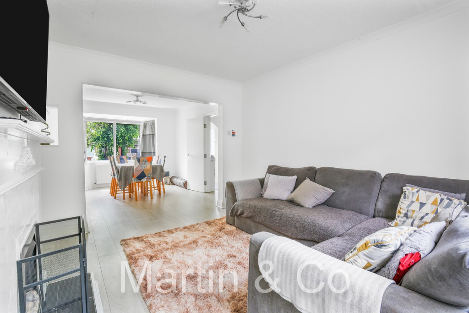 4 bedroom House for Sale Byron Road, Selsdon, Surrey