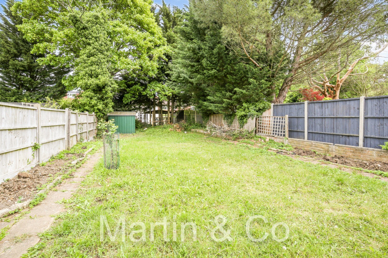 4 bedroom House for Sale Byron Road, Selsdon, Surrey