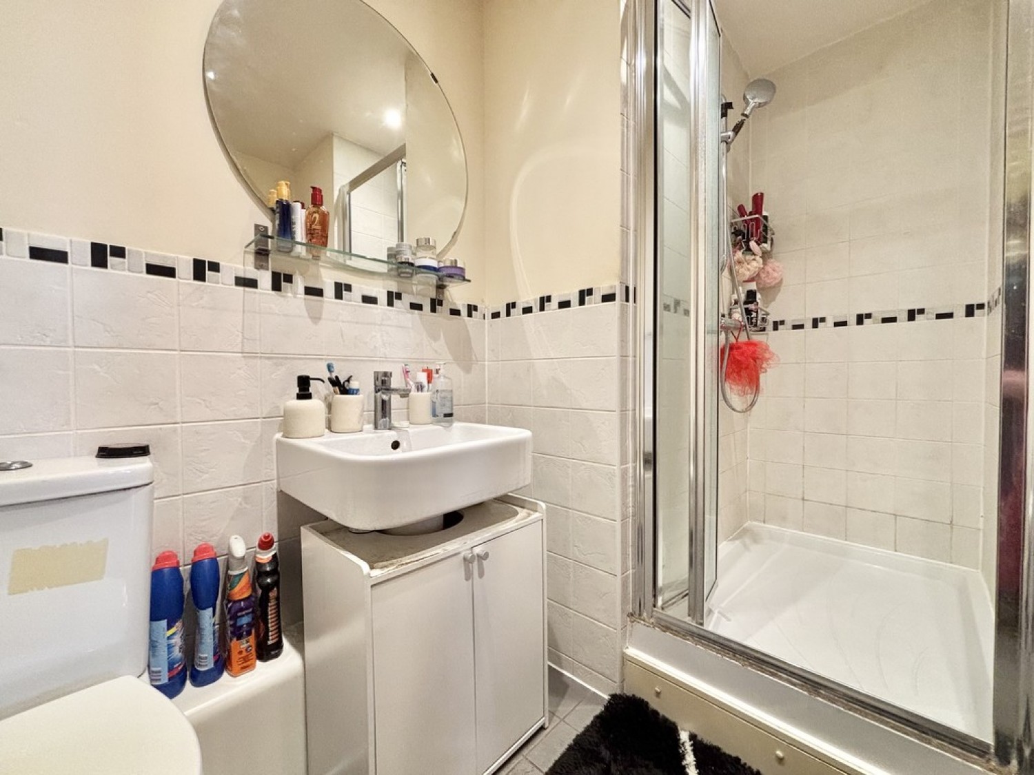 2 bedroom Flat for Letting London Road, Croydon, Greater London