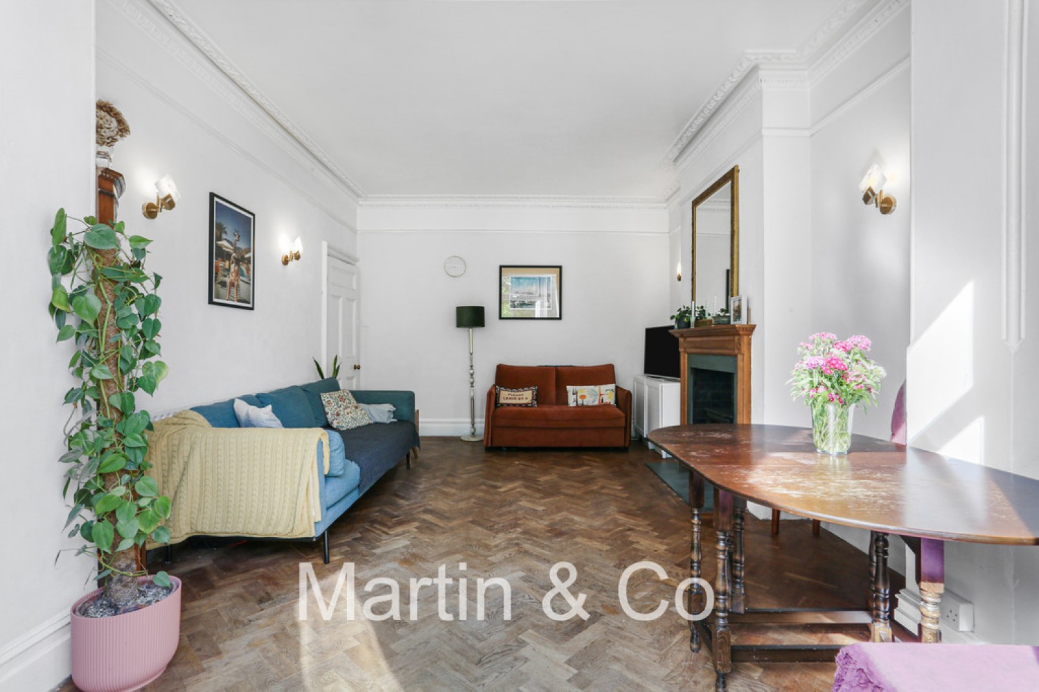 2 bedroom Flat for Sale Sanderstead, South Croydon, Greater London