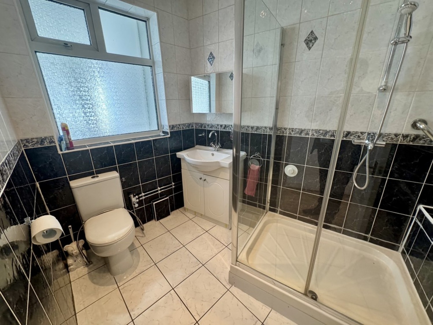 4 bedroom Flat for Letting London Road, Thornton Heath