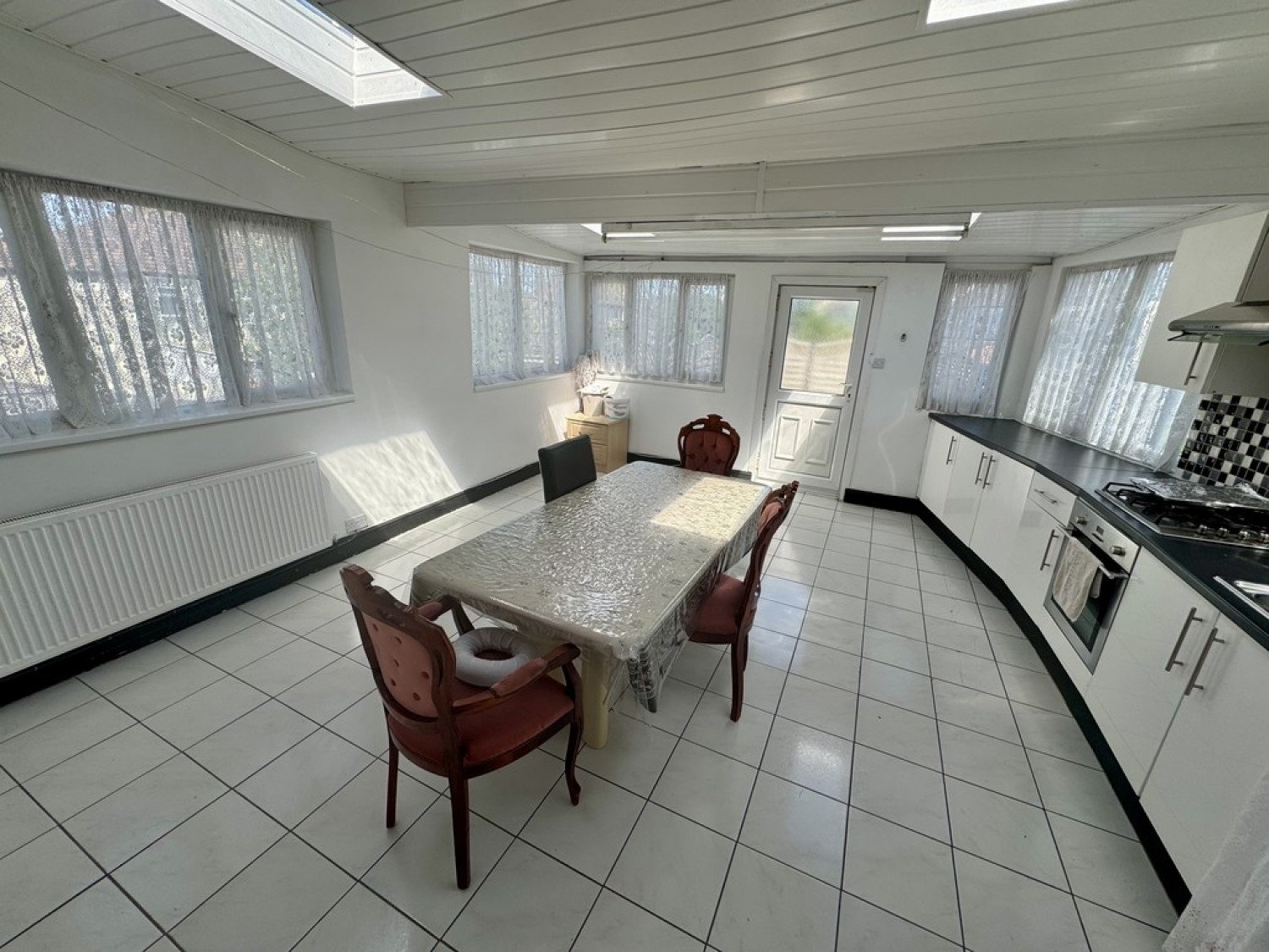 4 bedroom Flat for Letting London Road, Thornton Heath