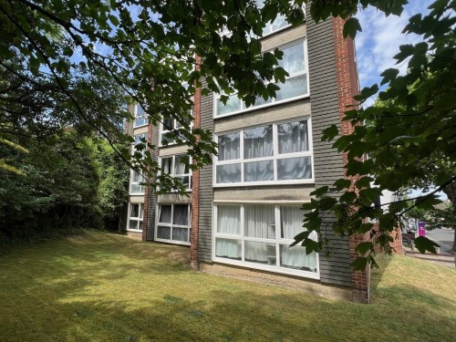 Addiscombe Rd, 97 Addiscombe Rd, East Croydon, Surrey