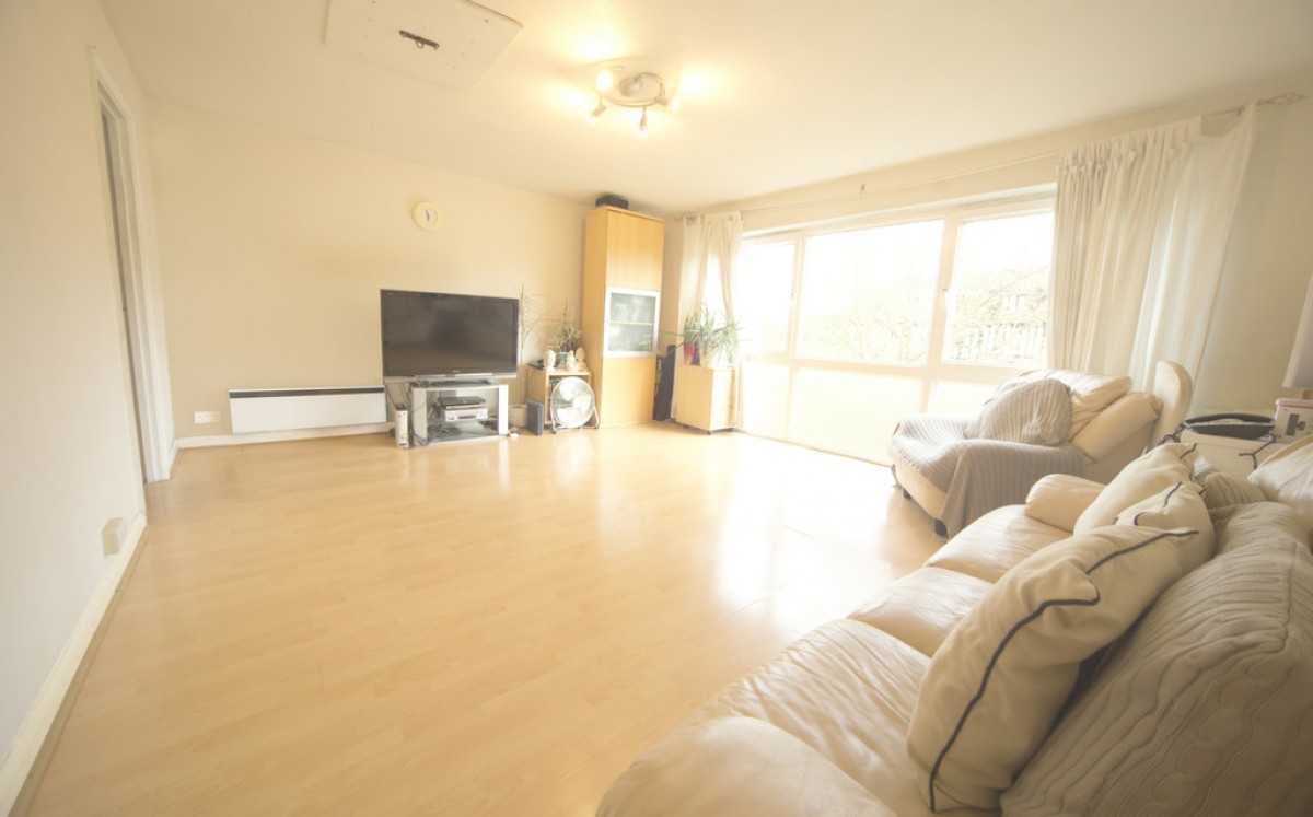 Addiscombe Rd, 97 Addiscombe Rd, East Croydon, Surrey
