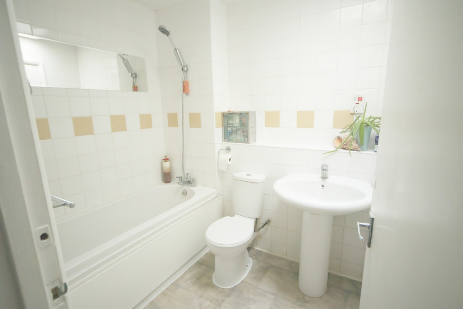 1 bedroom Flat for Sale Addiscombe Rd, 97 Addiscombe Rd, East Croydon, Surrey